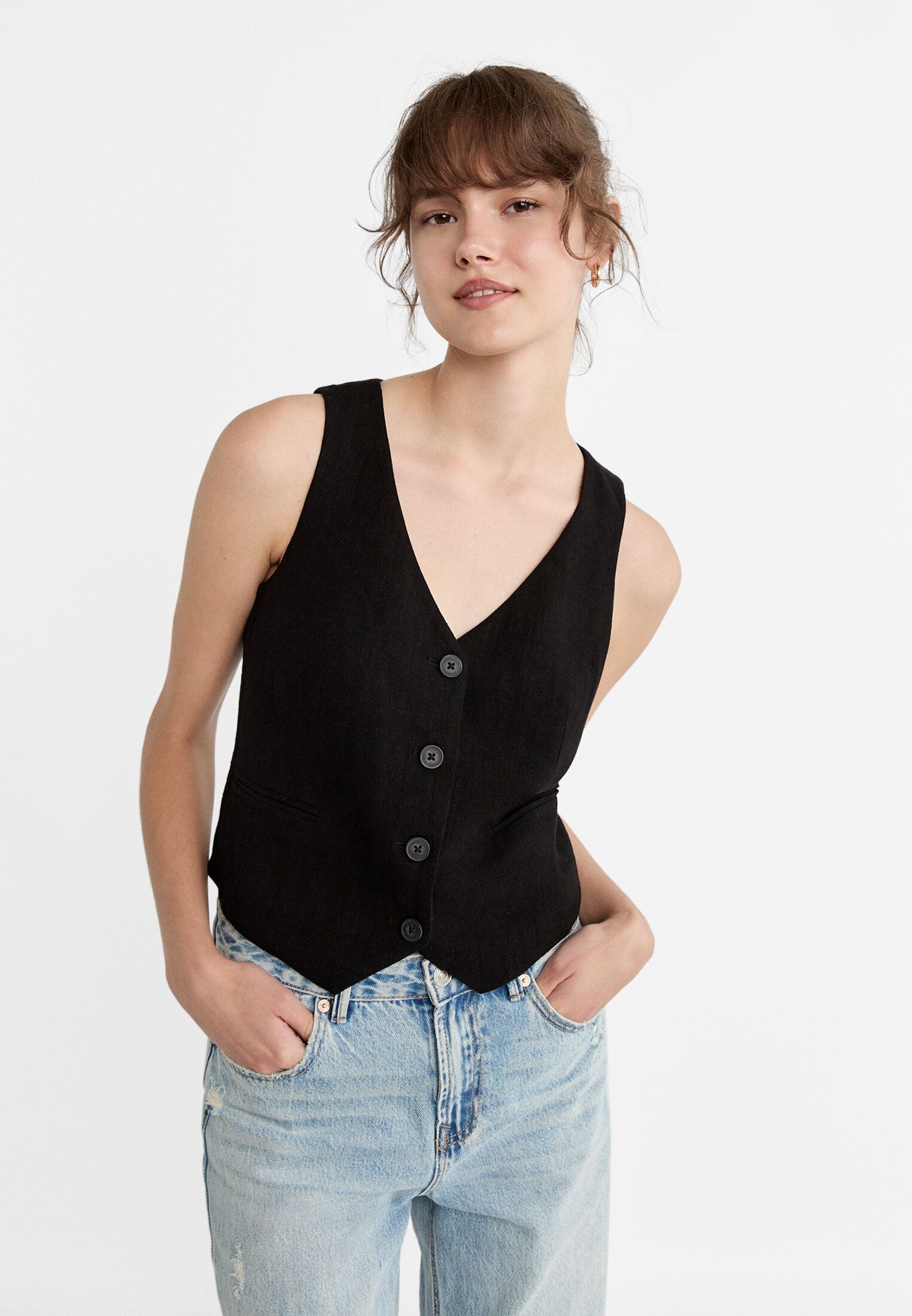 Short linen blend waistcoat | Stradivarius (UK)