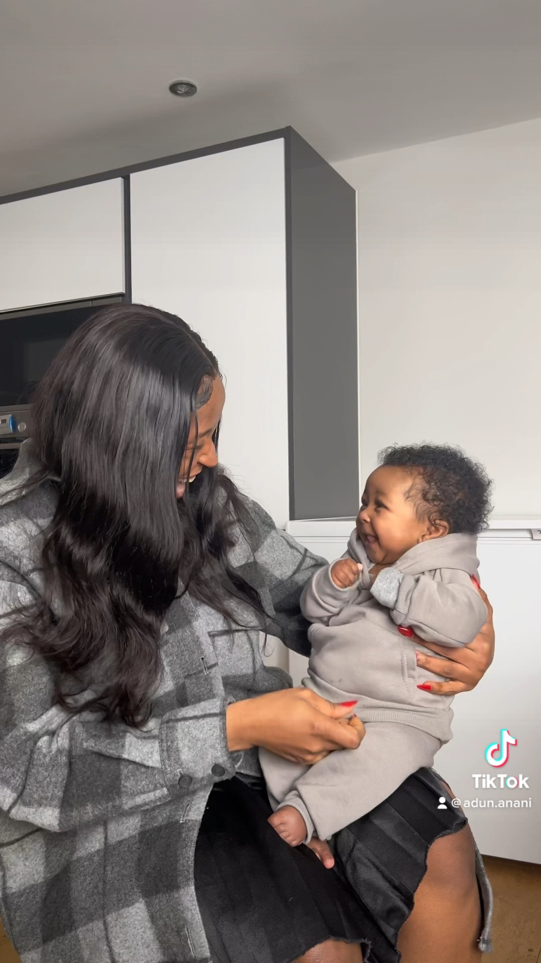 Grey hoodie for baby girl all baby sizes available 3 month old 4 month old affordable fashion

#LTKbump #LTKfamily #LTKbaby