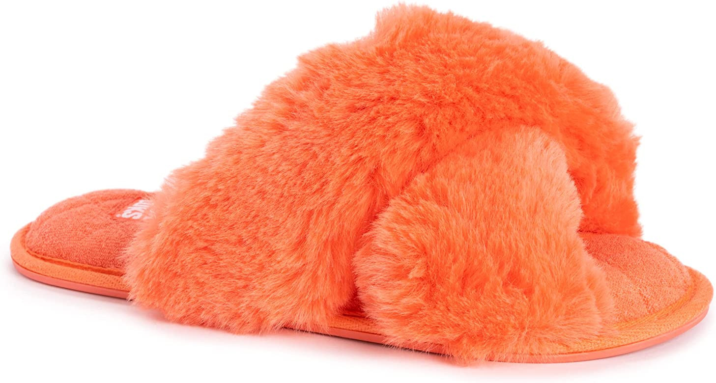 MUK LUKS Women's Perley Criss Cross Slipper | Amazon (US)
