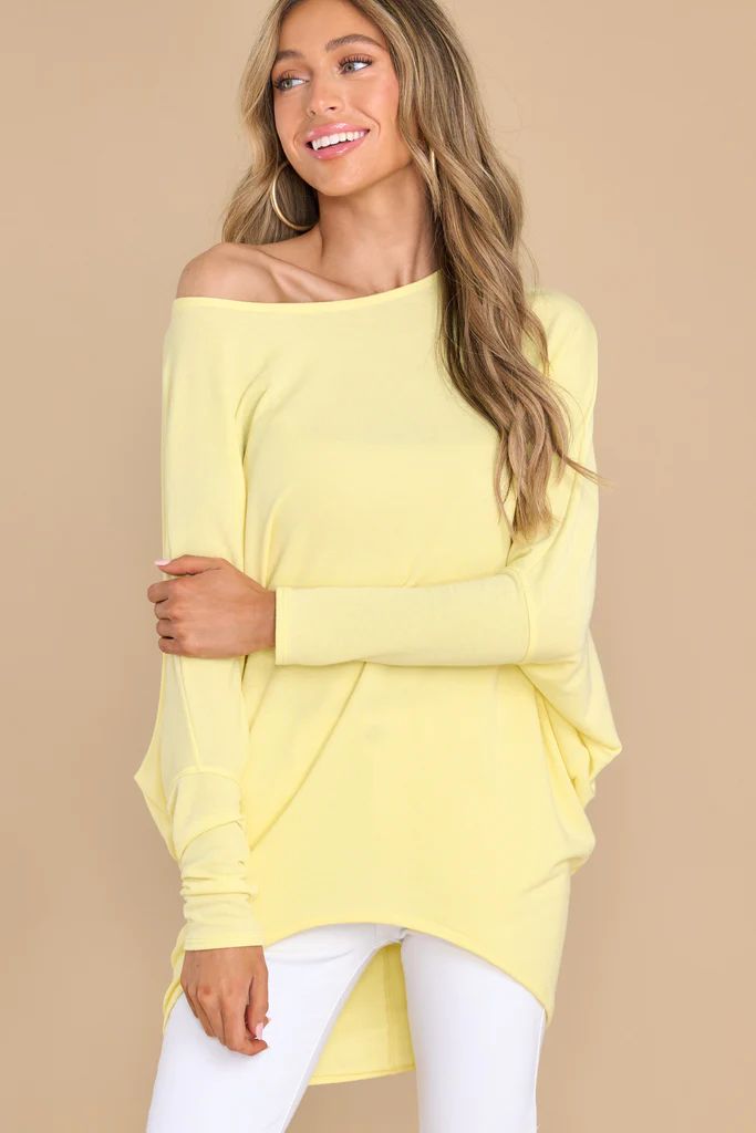 Take The Long Road Light Yellow Top | Red Dress 