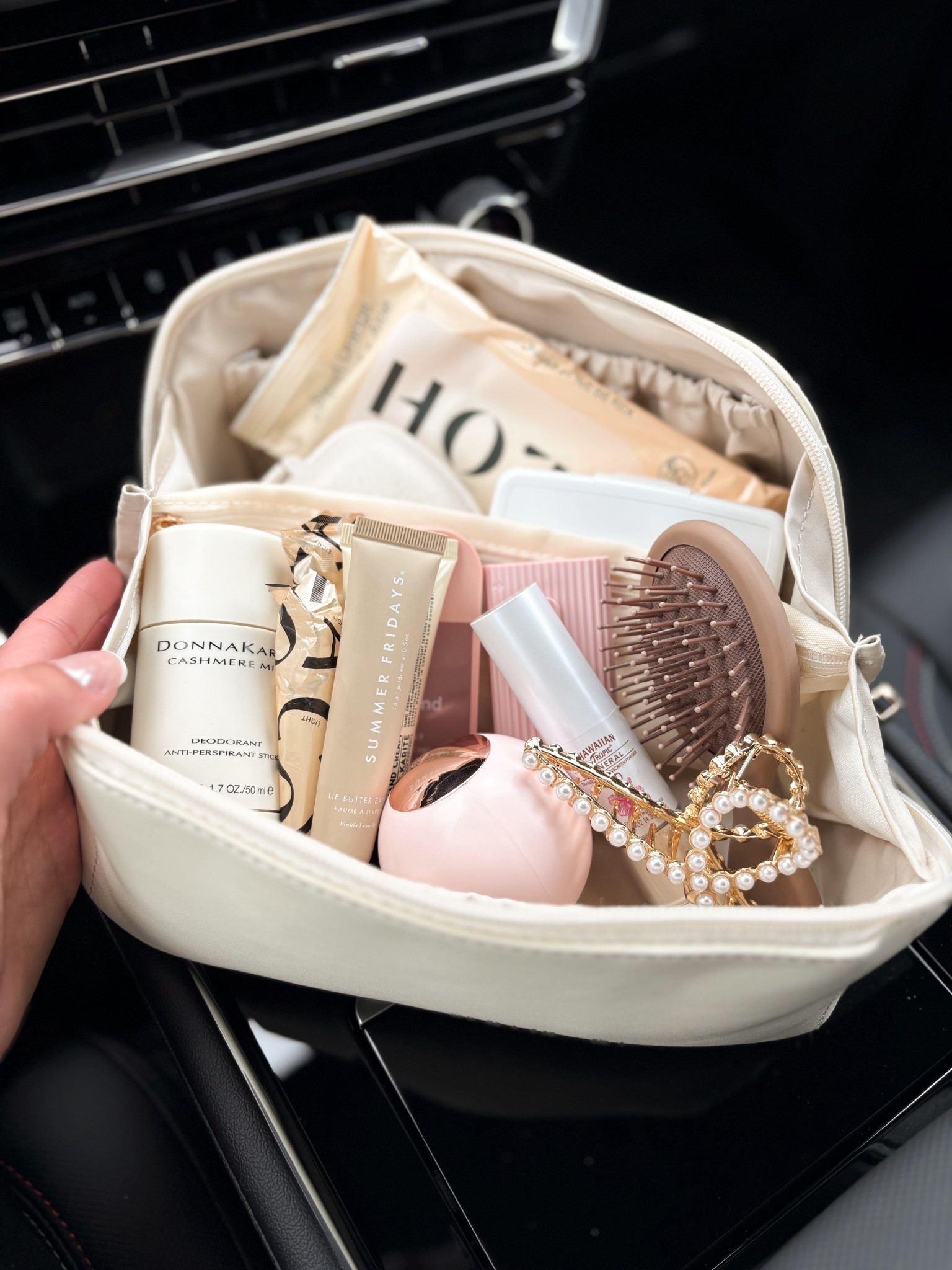 girly car essentials 🤍✨ essentials to survive the day - from school drop, the work day, school pick up, and everything in between. 



#LTKSaleAlert #LTKBeauty #LTKTravel