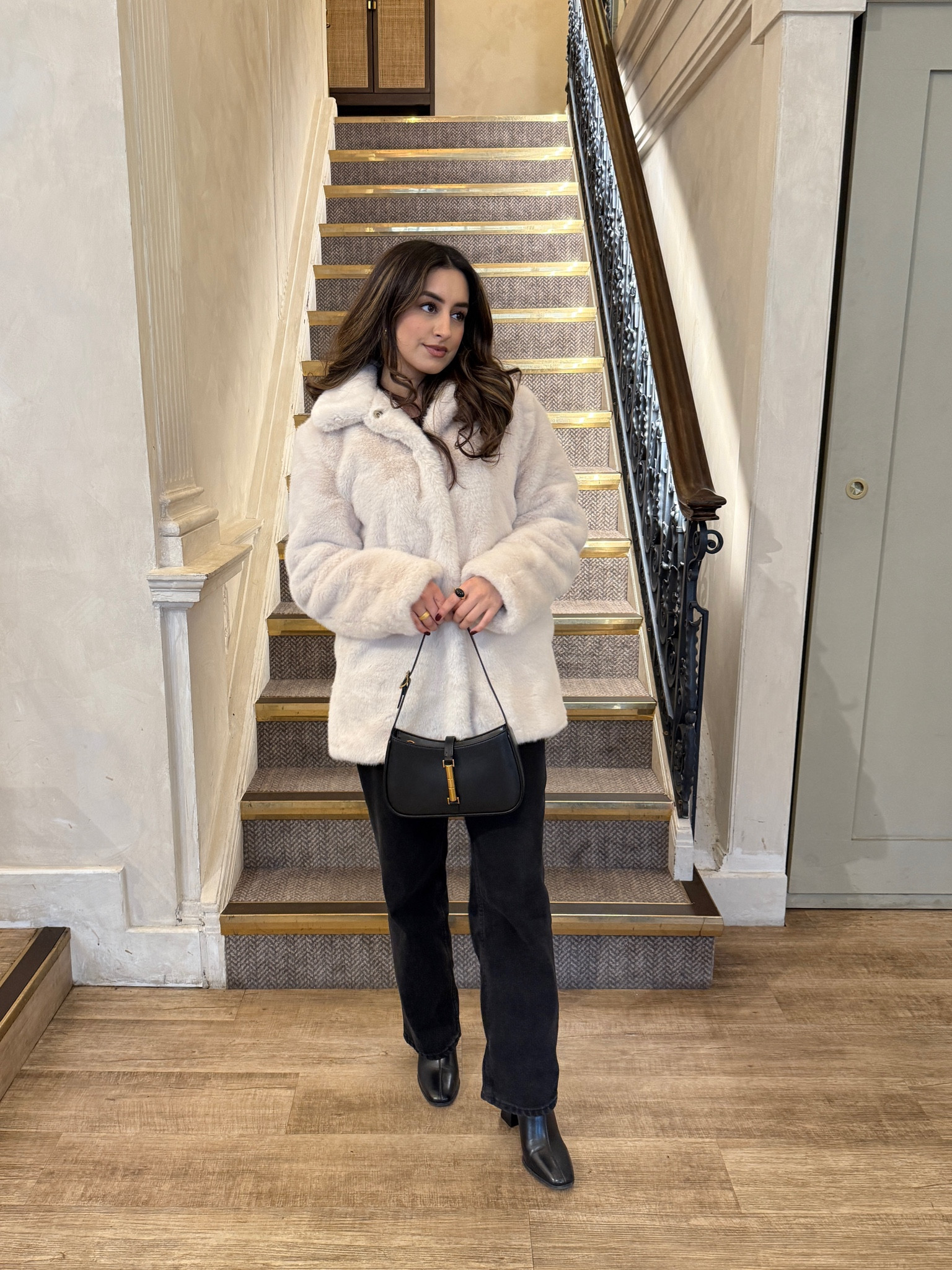 Cosy for autumn winter, I found the perfect jacket for day and night looks! #autumnoutfits #furjacket #bootsoutfit #howtostyleboots #outfitoftheday 

#LTKeurope #LTKautumn #LTKuk