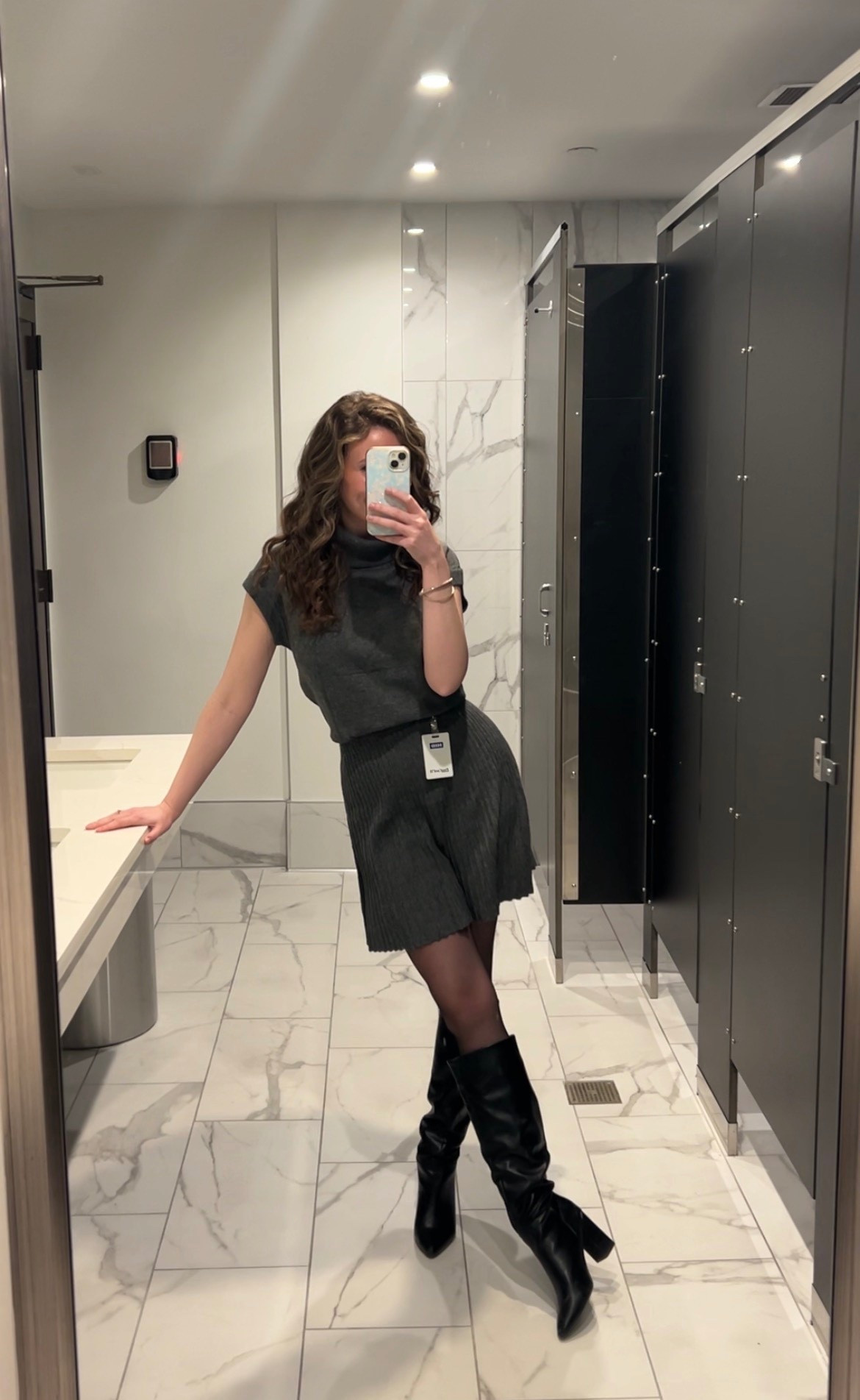 Corporate office outfit inspo for women 

#LTKWorkwear #LTKootd #LTKdayinmylife