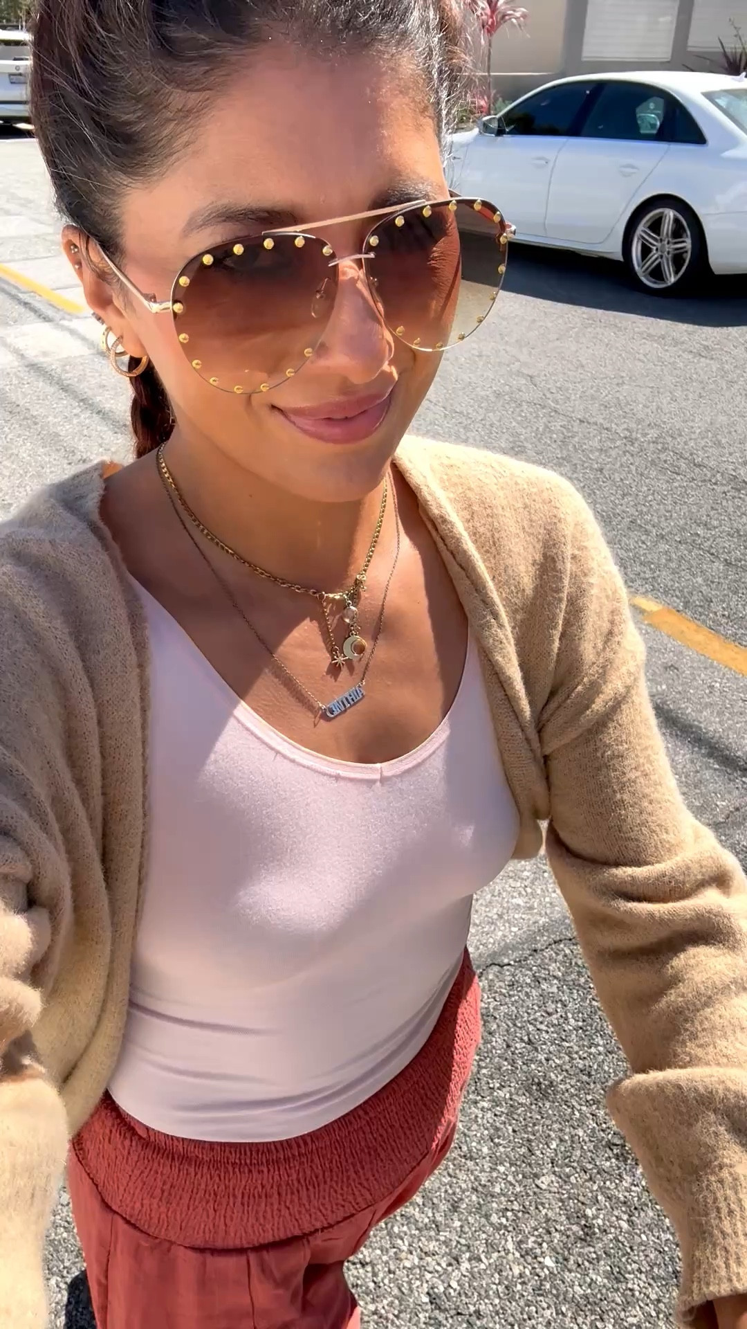 Amazon outfit finds that look expensive but are actually budget-friendly 🙌🏼✨

From the oversized pink sweatshirt + skinny jeans combo for everyday errands, to the chic brown fitted top with flared leggings, and the neutral tank with flowy wide-leg pants for brunch or date night — these are the easy, grab-and-go outfits I keep reaching for.

Comfy. Flattering. Prime shipping. ✔️

Perfect for busy moms, coffee runs, casual weekends, and effortless everyday style.

Shop all my Amazon fashion finds here 🤎
Top size  S
Bottom size XS/S
Shoe size 8

amazon fashion finds, amazon outfit inspo, amazon women clothing, affordable amazon outfits, amazon mom style, casual chic outfits, oversized sweatshirt outfit, skinny jeans outfit women, flared leggings outfit, wide leg pants outfit, neutral outfit ideas, brunch outfit ideas, everyday mom outfits, comfy stylish outfits, amazon prime fashion, spring transitional outfits, california casual style, redondo beach style, amazon ootd

#LTKSeasonal #LTKSpringSale #LTKootd