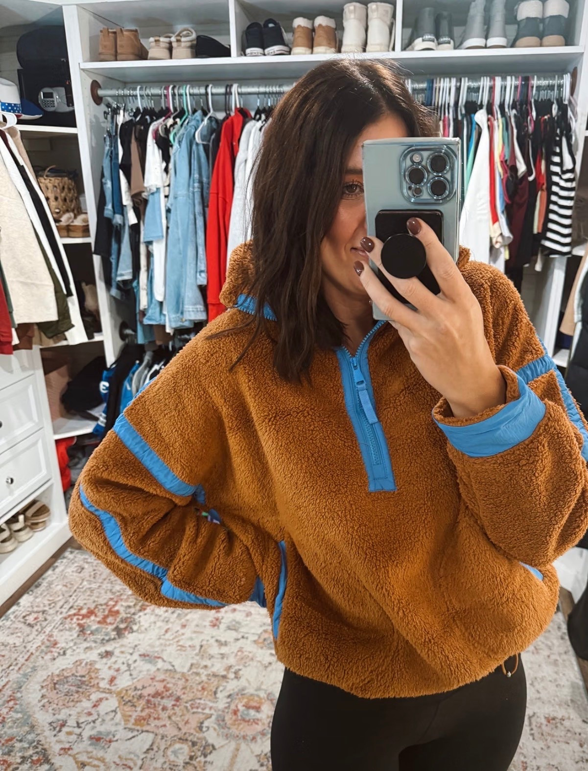 Got this cozy sweatshirt on Amazon and I'm in love! Comes in so many colors!!

#LTKdayinmylife #LTKgrwm #LTKootd