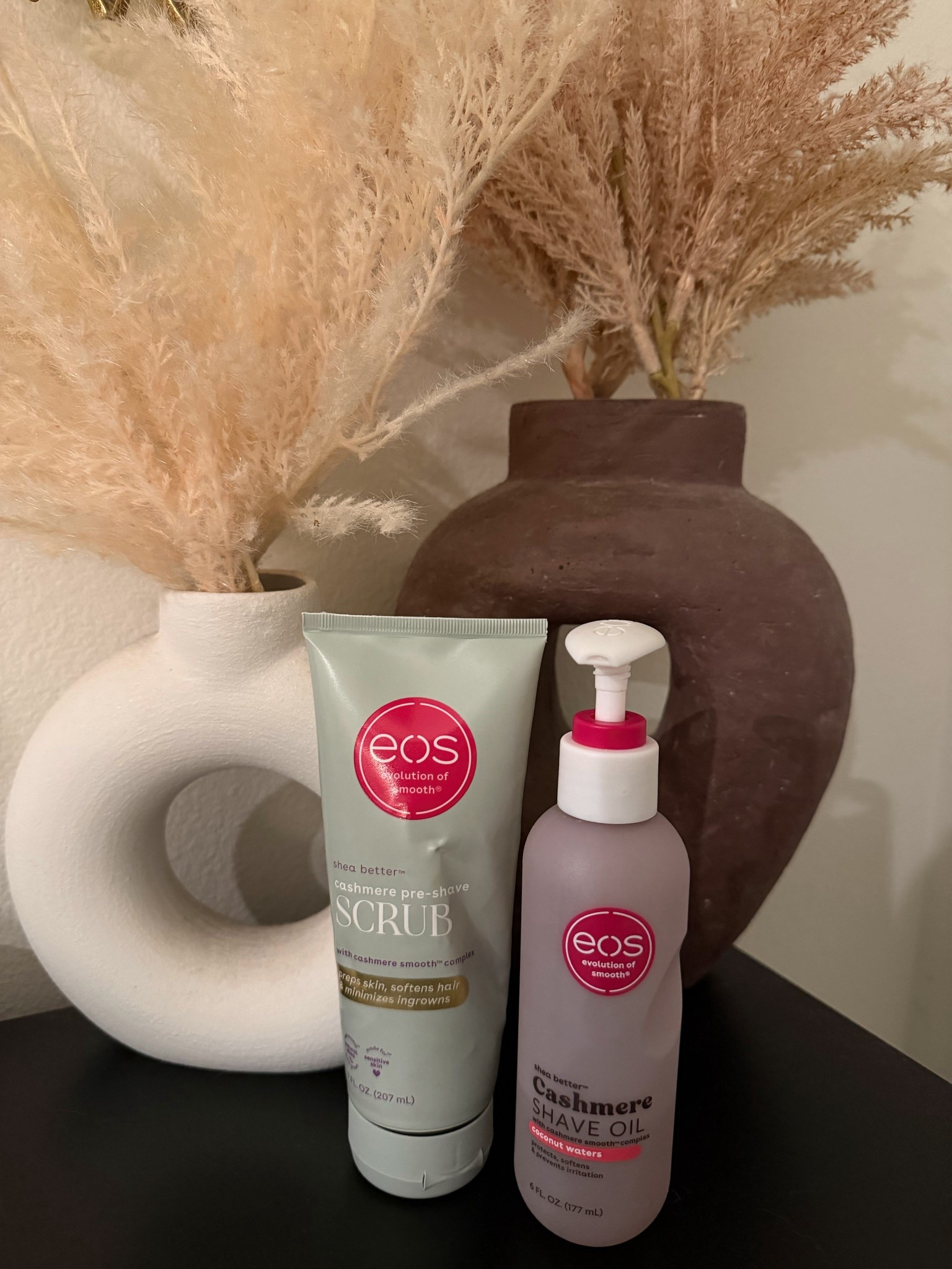 eos scrub and shave oil 

#LTKBeauty #LTKdayinmylife