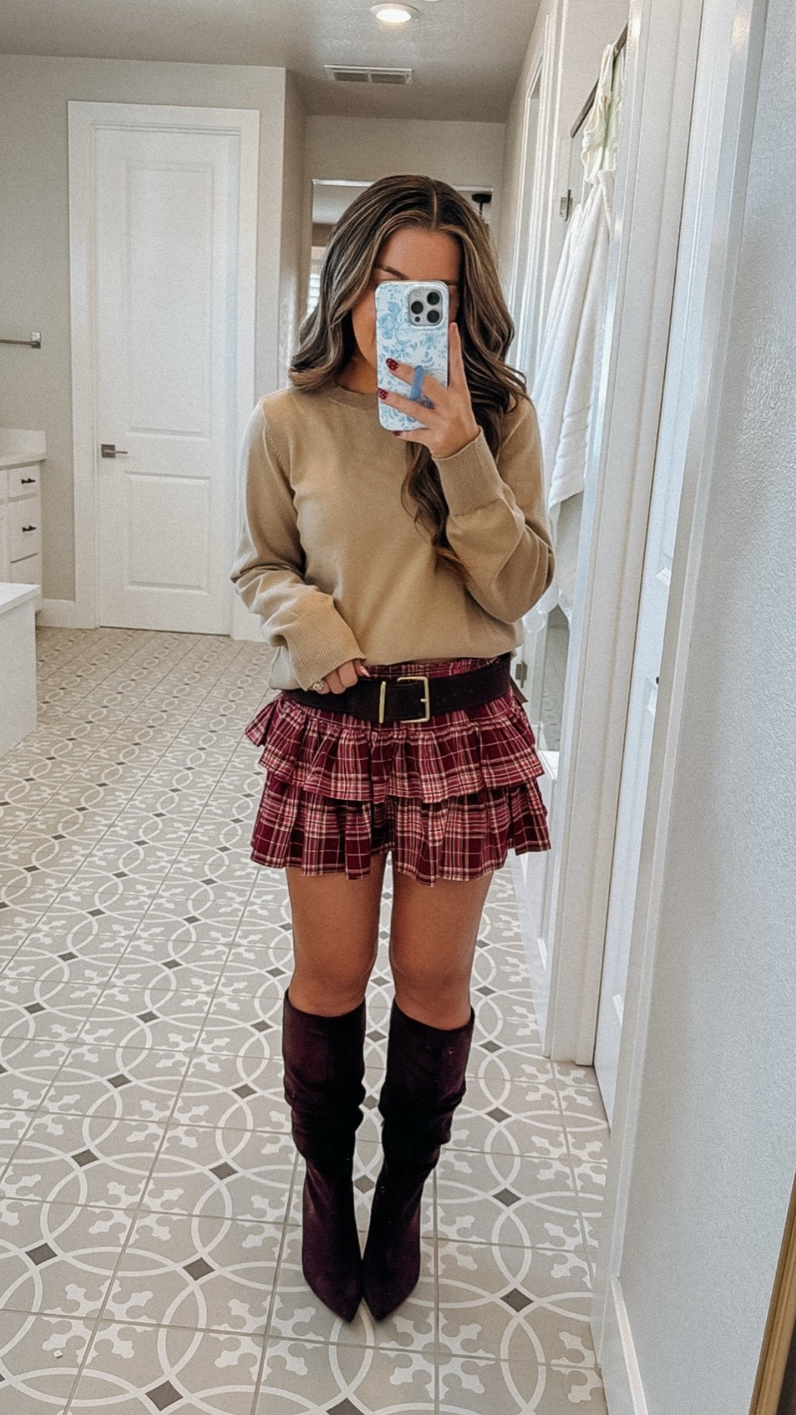 Walmart brown fall sweater - wearing xs
Walmart plaid skort - wearing xs
Brown suede boots - run TTS

Affordable fall outfit
Fall outfit
Brown suede boots



#LTKSeasonal #LTKPetite #LTKShoeCrush
