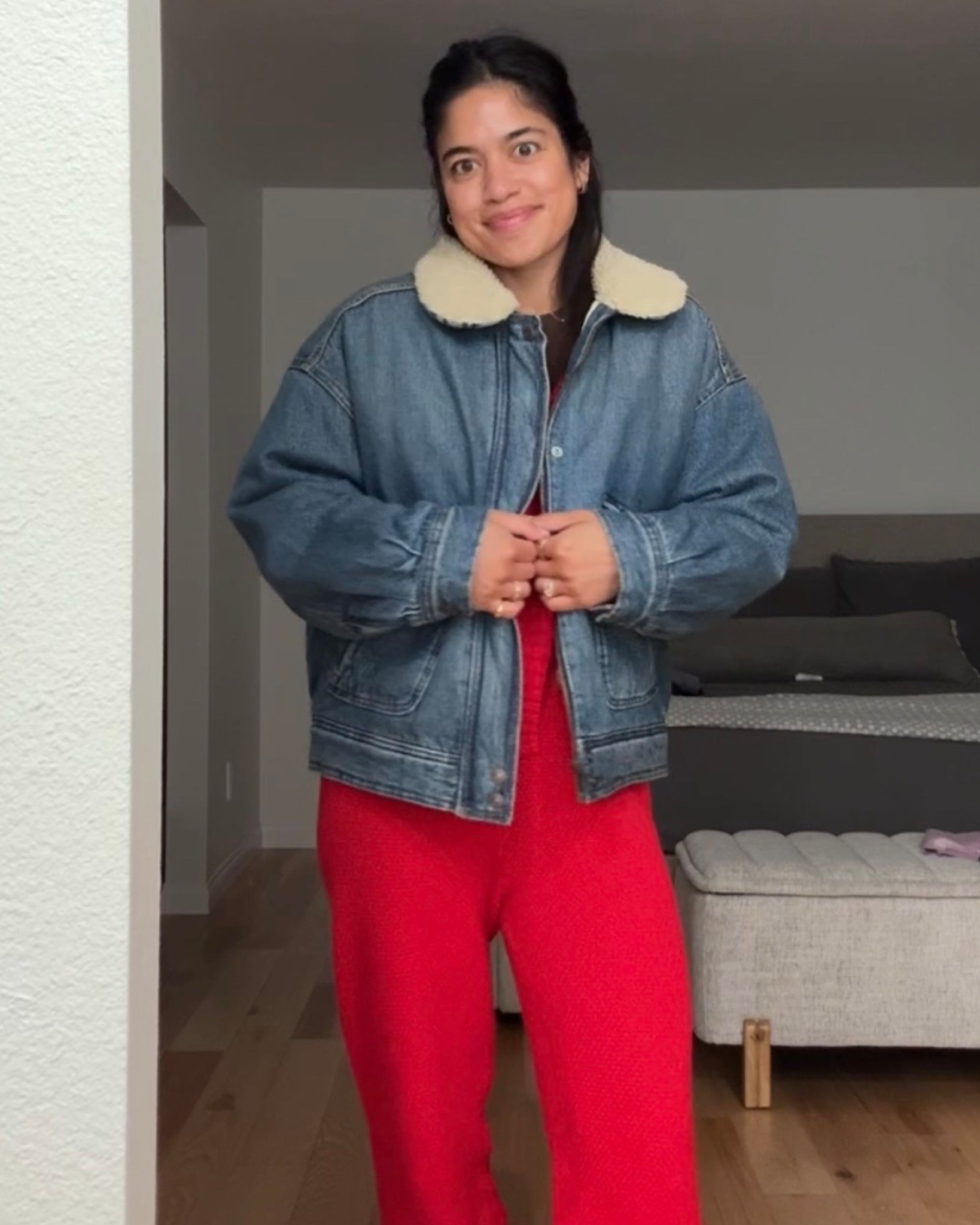 My bomber denim jacket with faux sherpa is on sale! Wearing an XS so comfy and cozy

#LTKSaleAlert #LTKFindsUnder100 #LTKootd