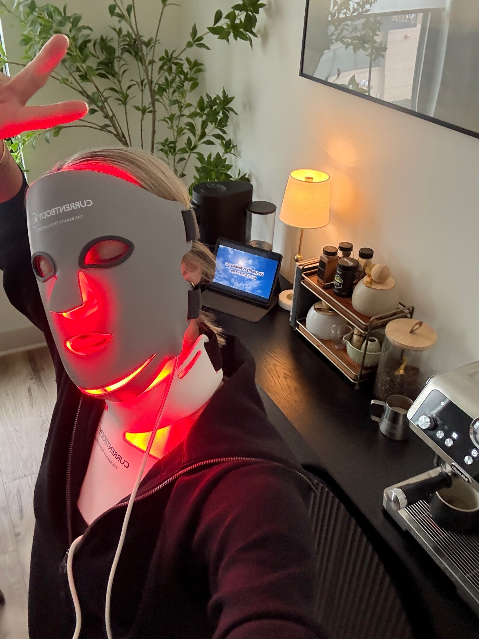 Red Light Code: ABOVETHLAW

#LTKmorningroutine #LTKselfcare #LTKBeauty