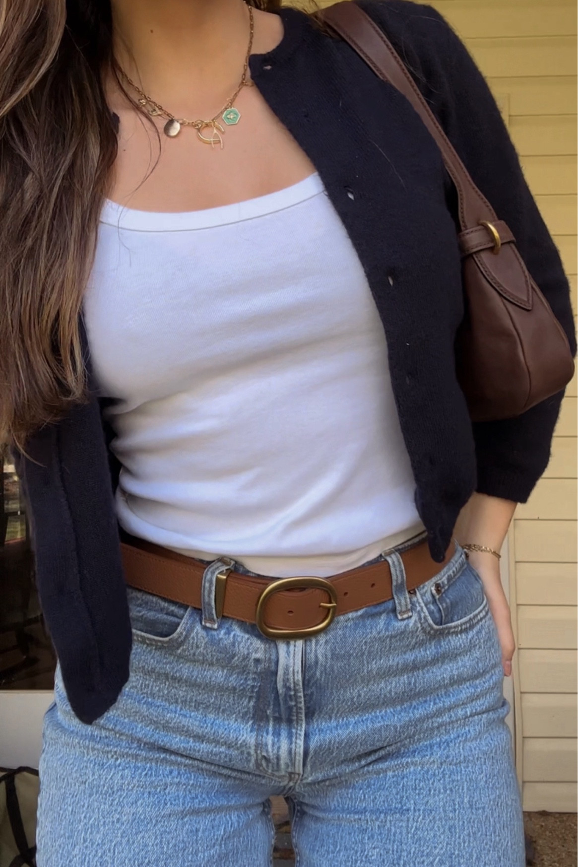 If the jeans link doesn’t work, they’re curve love tall inseam high rise 90s relaxed in shade medium marble 🤎