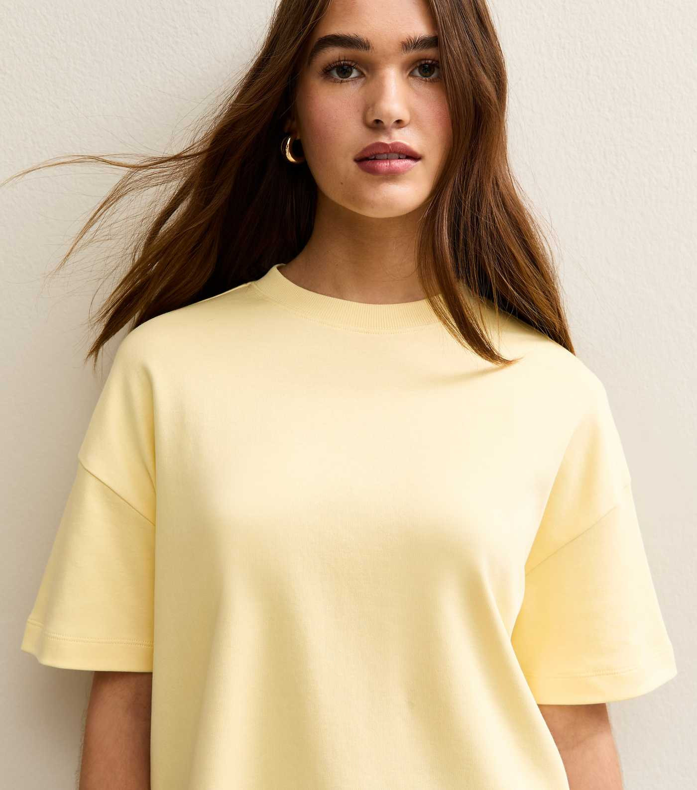Premium Light Yellow Heavyweight Cotton Boxy T-Shirt | New Look | New Look (UK)