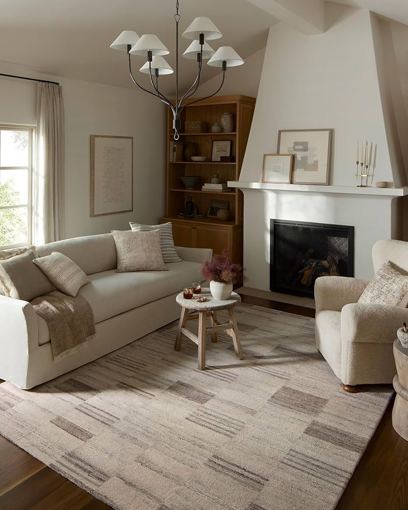 Loloi Amber Lewis x Rocky Collection ROC-04 Ivory/Dove, 2'-6" x 7'-6", Runner Rug | Amazon (US)