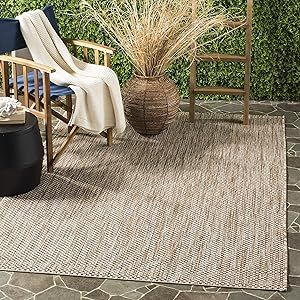 SAFAVIEH Courtyard Collection Area Rug - 5'3" x 7'7", Natural & Black, Non-Shedding & Easy Care, ... | Amazon (US)