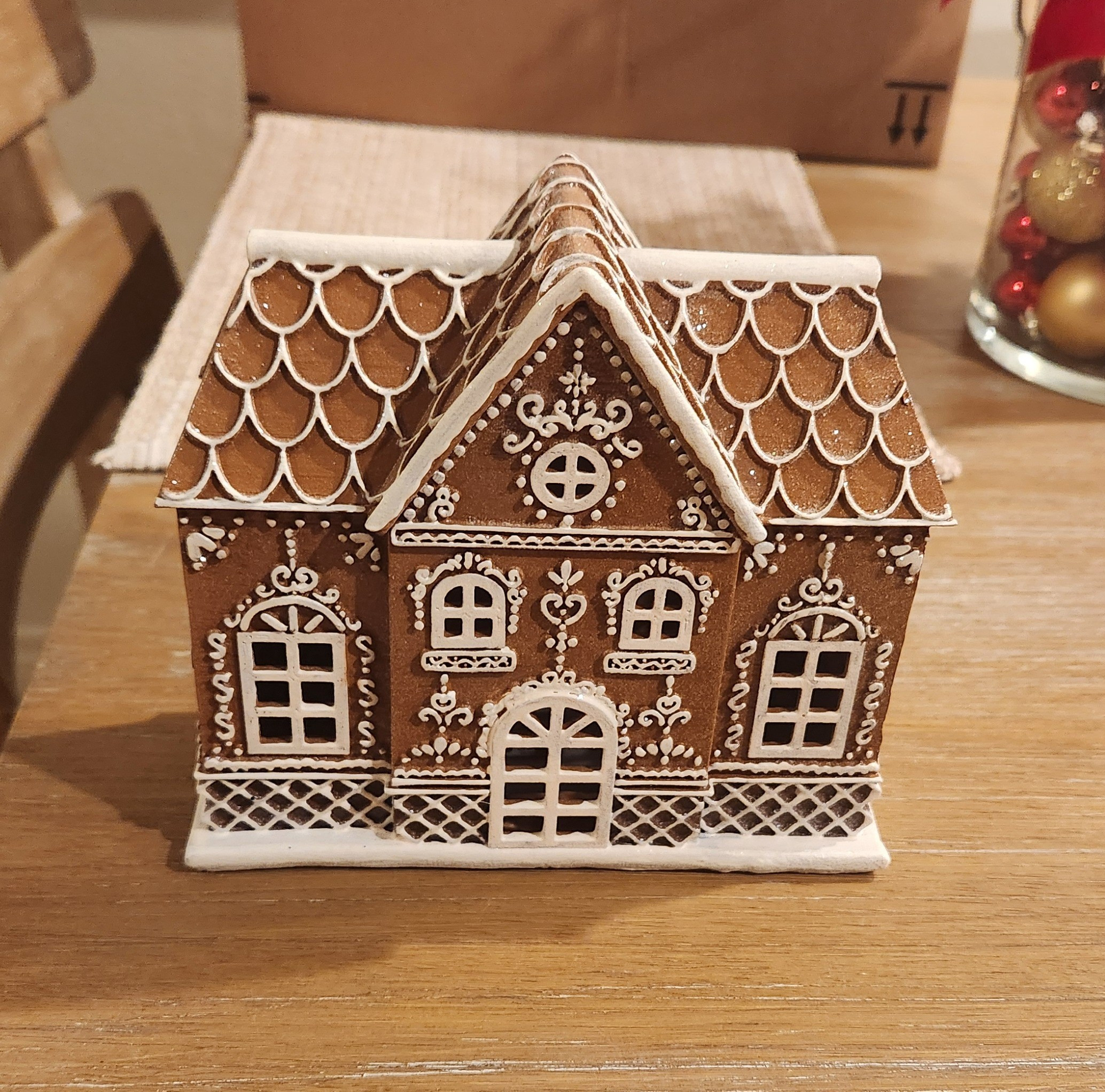 Love this cute gingerbread House from amazon!Amazon Christmas Decor

#LTKHoliday #LTKSeasonal #LTKHome