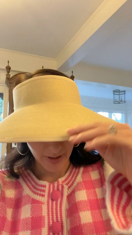Summer straw hat
Packable hat
50+ spf 
Visor summer hat
Beach hat

#LTKstyletip #LTKsalealert #LTKSeasonal