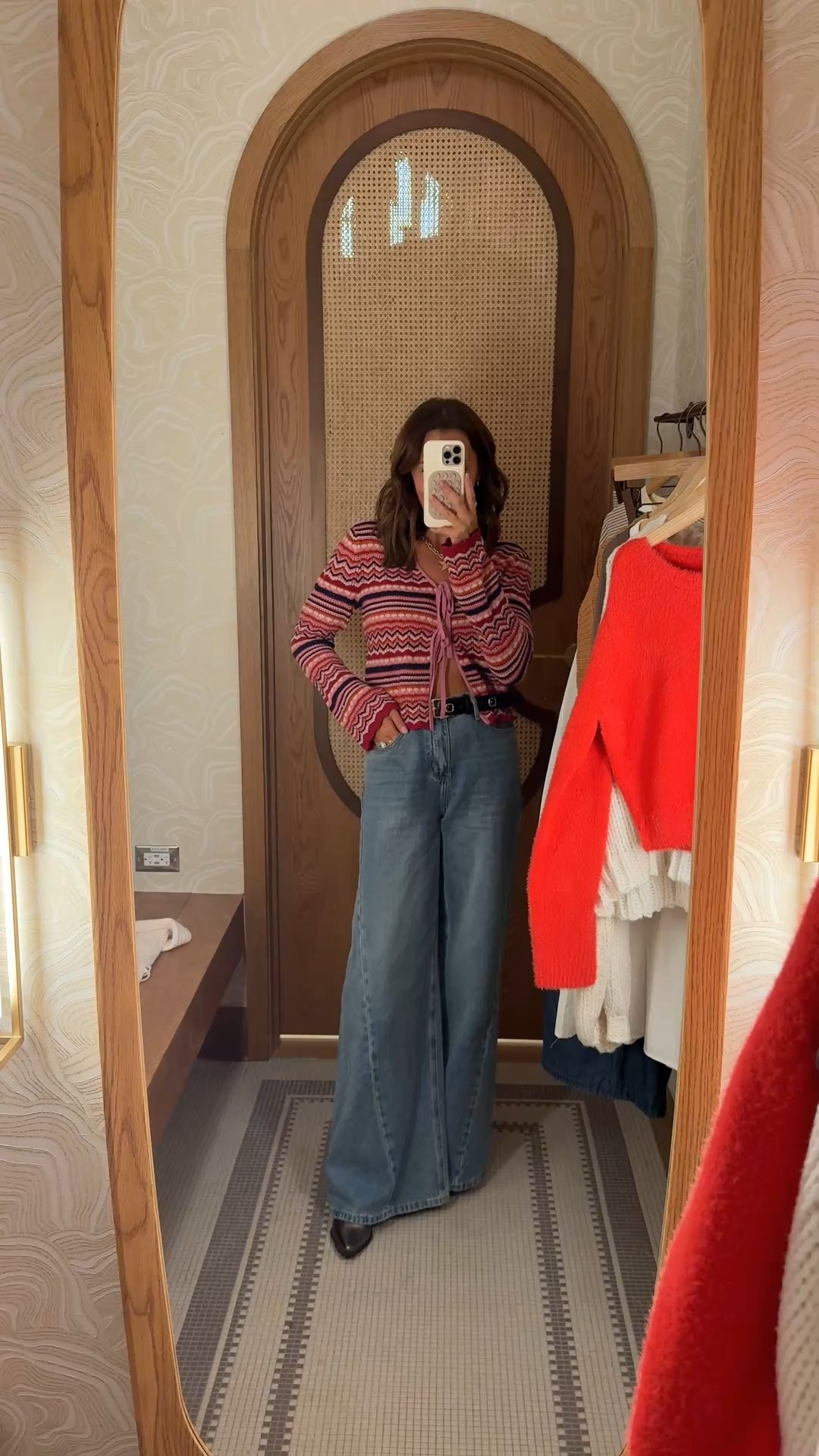 last nights fit ✨ (should have done an XS in the jeans, definitely size down!) 

#LTKParties #LTKStyleTip