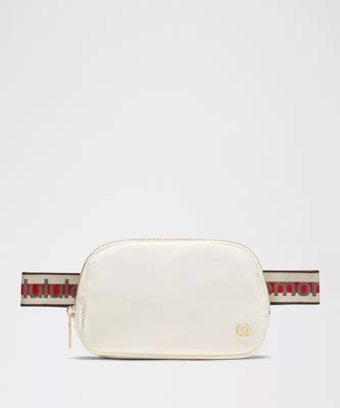 Everywhere Belt Bag 1L   Striped Wordmark | lululemon (AU)