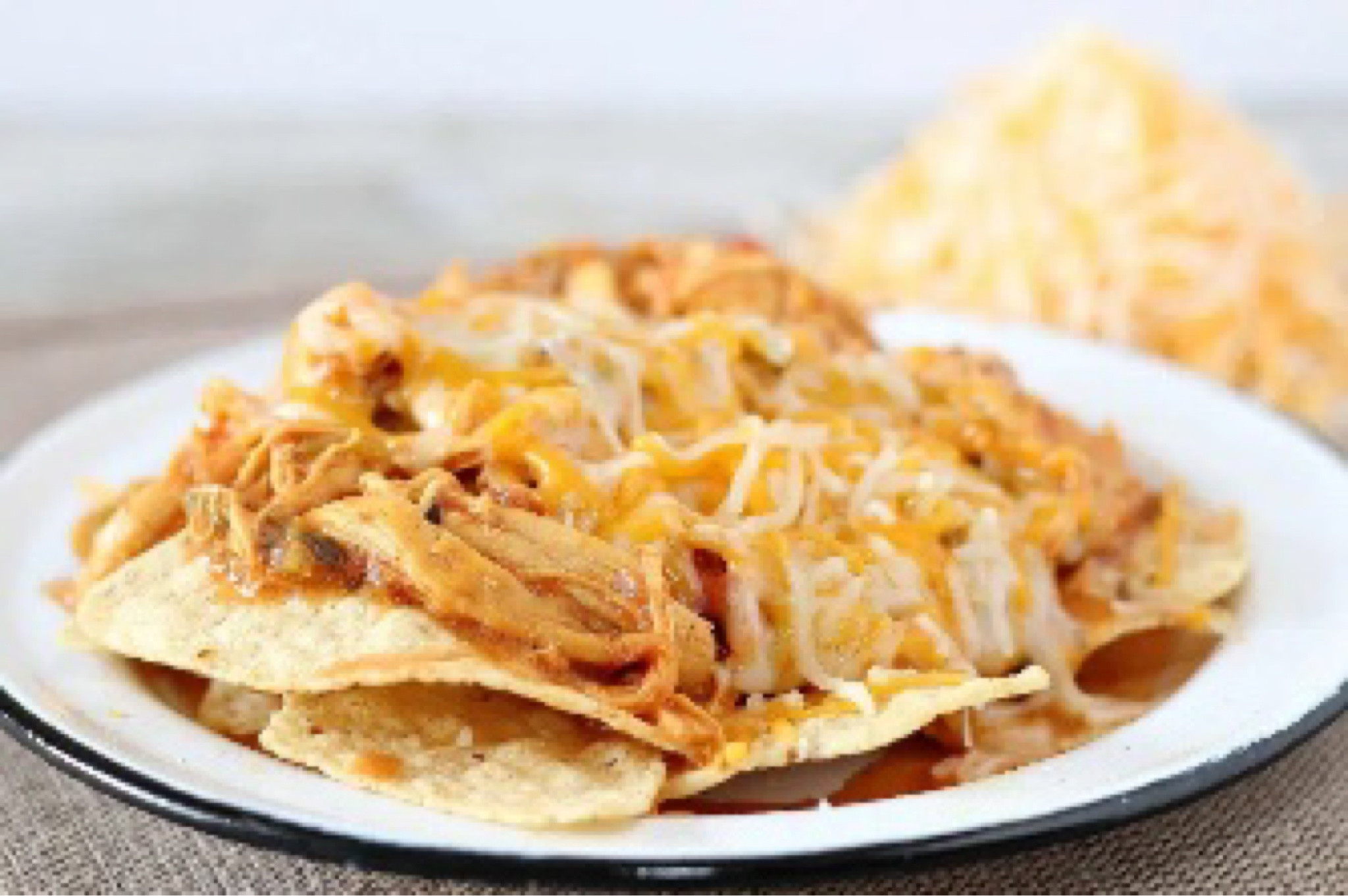 Are you looking for an easy crockpot meal that makes a great dinner any night of the week? These Crockpot Chicken Nachos are the perfect supper plan when you’re craving Mexican food. This viral Pinterest recipe is beloved by thousands and is sure to make your family happy!

Slow cooker chicken nachos are one of my favorite recipes right now because they are so easy to make and delicious. They are something the entire family will love!

#LTKparties #LTKfindsunder50 #LTKhome