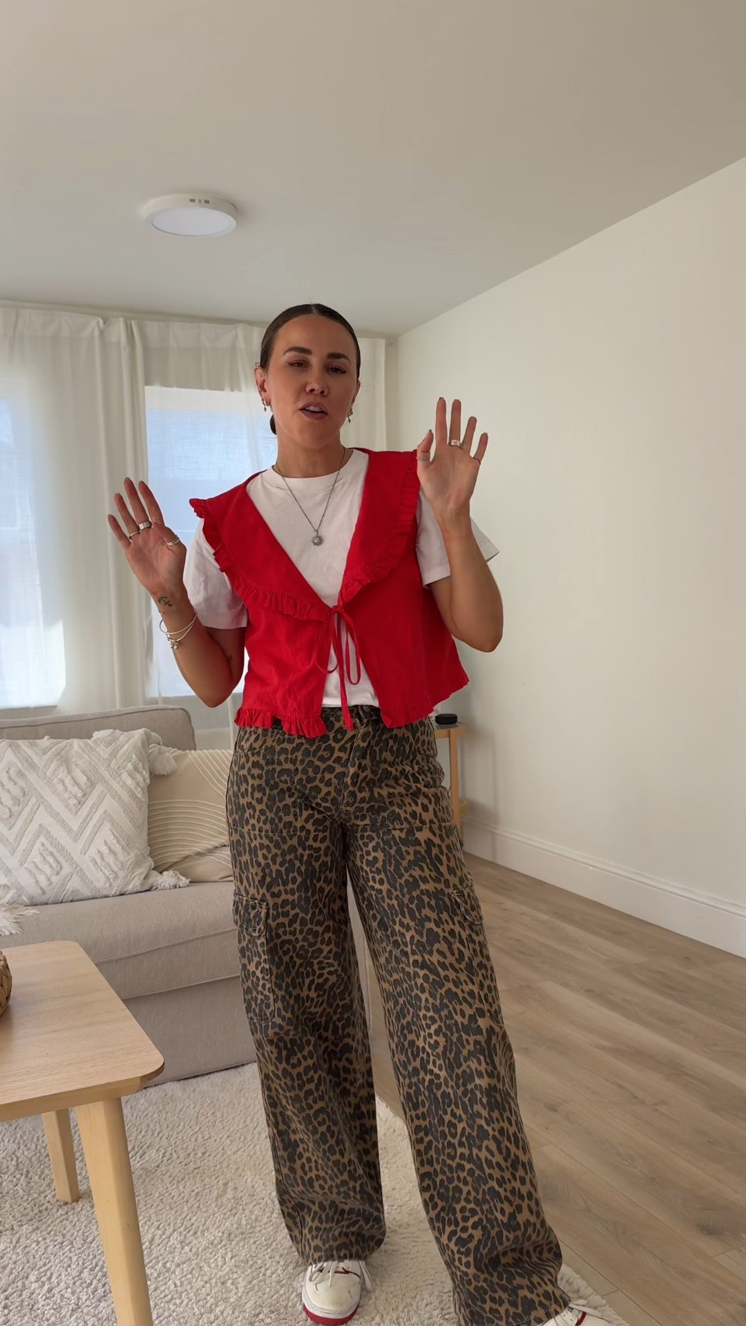 Red is the colour of the moment, so I had to make a styling video in ode to the colour which mayyyy have got me away from the ‘forever neutral or black’ wardrobe choices 🍓🖍️🌶️🌹♥️ here are 4 easy to recreate everyday outfits styling red for summer, into autumn transitional! 

I’ll link everything on my LTK, comment SHOP for links >> 

Save for inspo and follow @jessmsheppard for more effortless seasonal styling. 

#redoutfits #transitionalstyle #summerintoautumn #easyoutfits #styleinspo #fashionreels

#LTKeurope #LTKuk