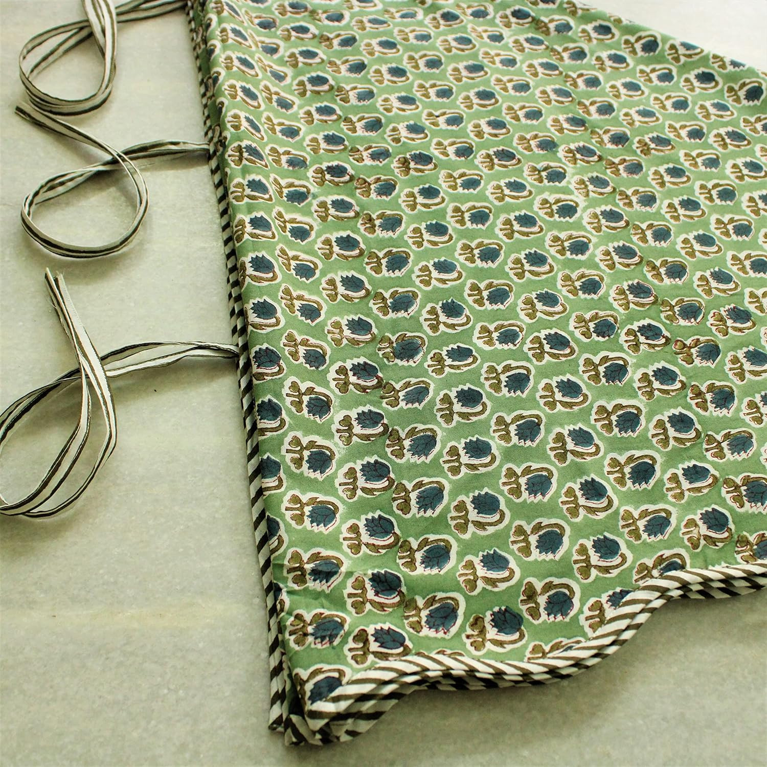 Ridhi Christmas Tree Skirt Floral Block Print Nature Color Christmas Tree Skirt in Cotton, Decora... | Amazon (US)