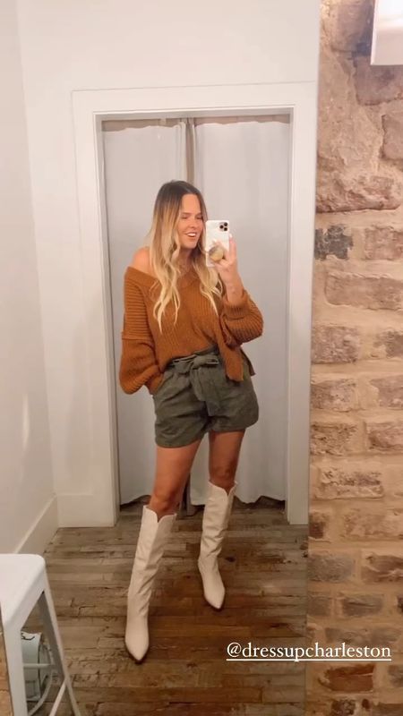 A staple fall transitional outfit! Especially for the southern fall season when it’s not too hot or cold, these shorts are perfect! 

#LTKunder50 #LTKstyletip #LTKSeasonal