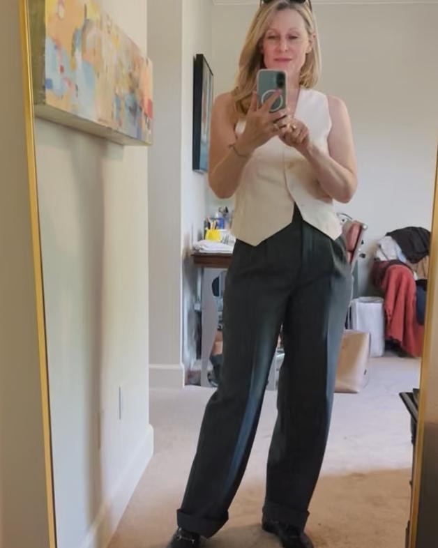 The Aritzia Effortless pants are a winner! Comfy, versatile and machine washable. And they come in a dozen colors and 4 lengths! 

I am wearing a size 6 high-rise in and the length “regular”. I will exchange them for a short. I am 5’6” but have a long waist and shorter legs. 

They look like wool but are a poly-b cotton blend. Very soft!! 

#LTKStyleTip #LTKWorkwear #LTKOver40