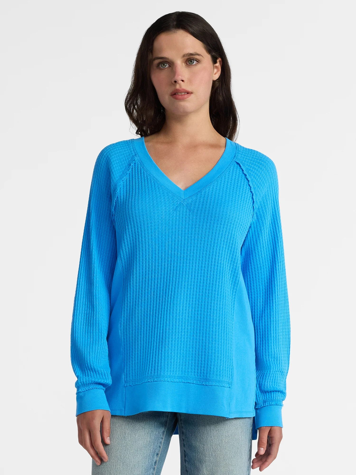 Time and Tru Women's Waffle Knit Tunic V-Neck Sweatshirt with Long Sleeves, Sizes XS-3XL | Walmart (US)