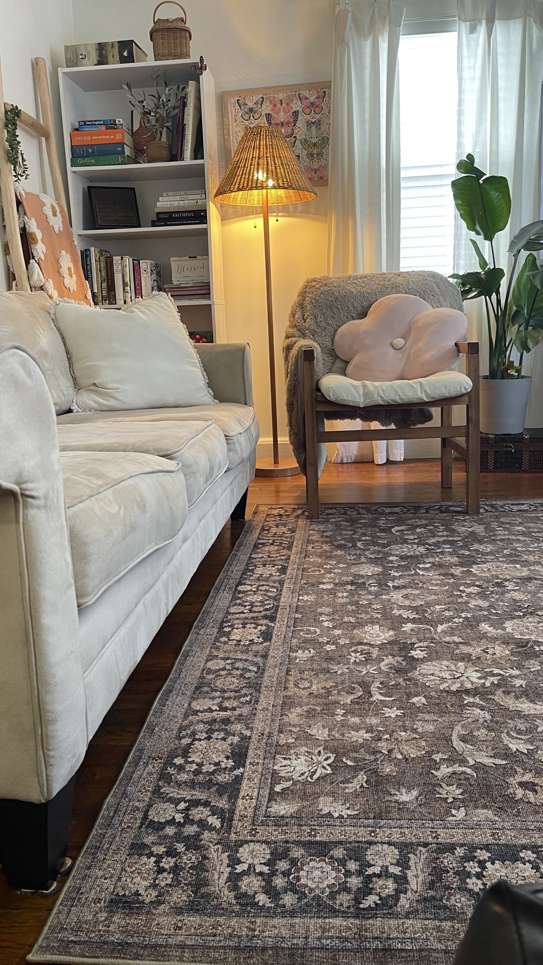One of my favorites home decor this beautiful brown accent rug by Purecozy. Blends beautifully with my furniture, create the most cozy corner of book reading. 

#purecozy #amazon #accentrug #homedecor #homestyle #thelittlethings #happy #texturerug #nonsliprug #purecozyrug #purecozyus #cozyrug

#LTKHome #LTKmomlife #LTKOver40