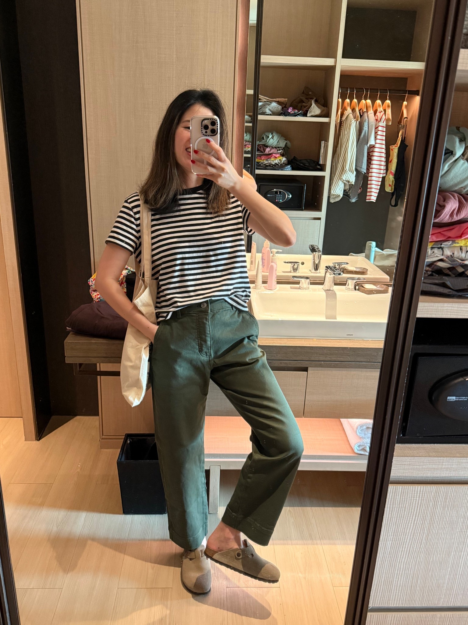 Everlane tee: tts. In xs
Pants: Highly recommend these. They are so flattering on petite. I got my regular size, 0. 
Birks Boston mules#LTKsummer

#LTKcanada #LTKpetite