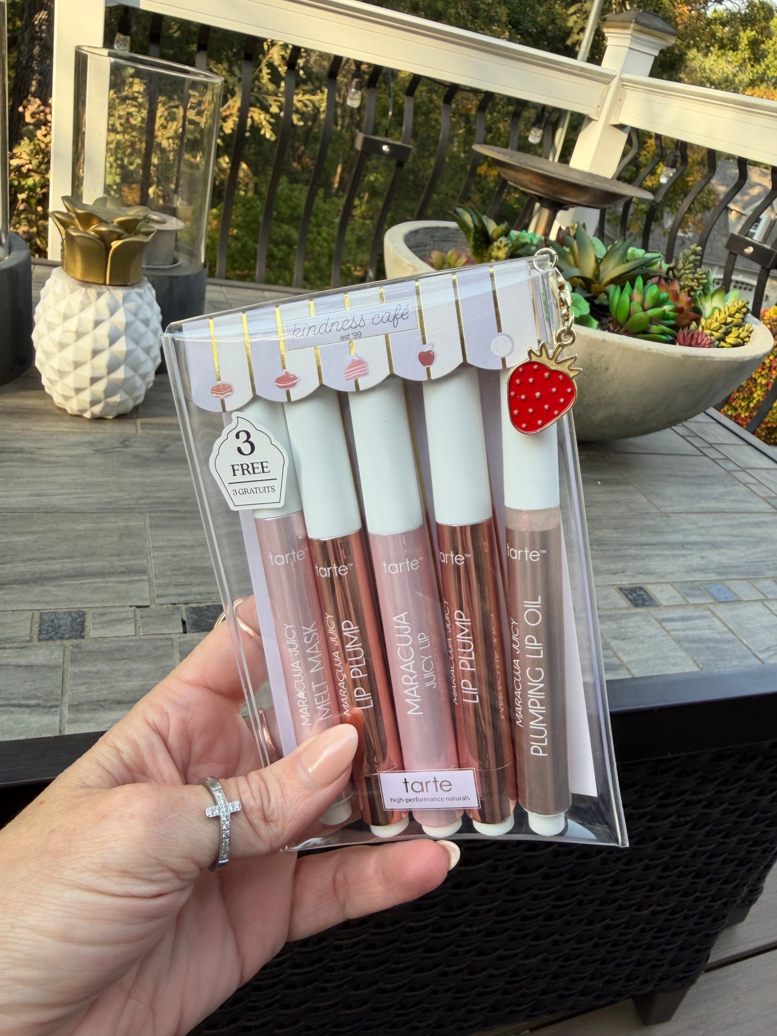Tarte Maracuja lip set 
Great for gifting or for splitting up for yourself and a few friends! Includes mouth, mask, lip, plumper, plumping, lip oil, and juicy lip

Love Tarte lips 👄 

#LTKSaleAlert #LTKFindsUnder50 #LTKBeauty