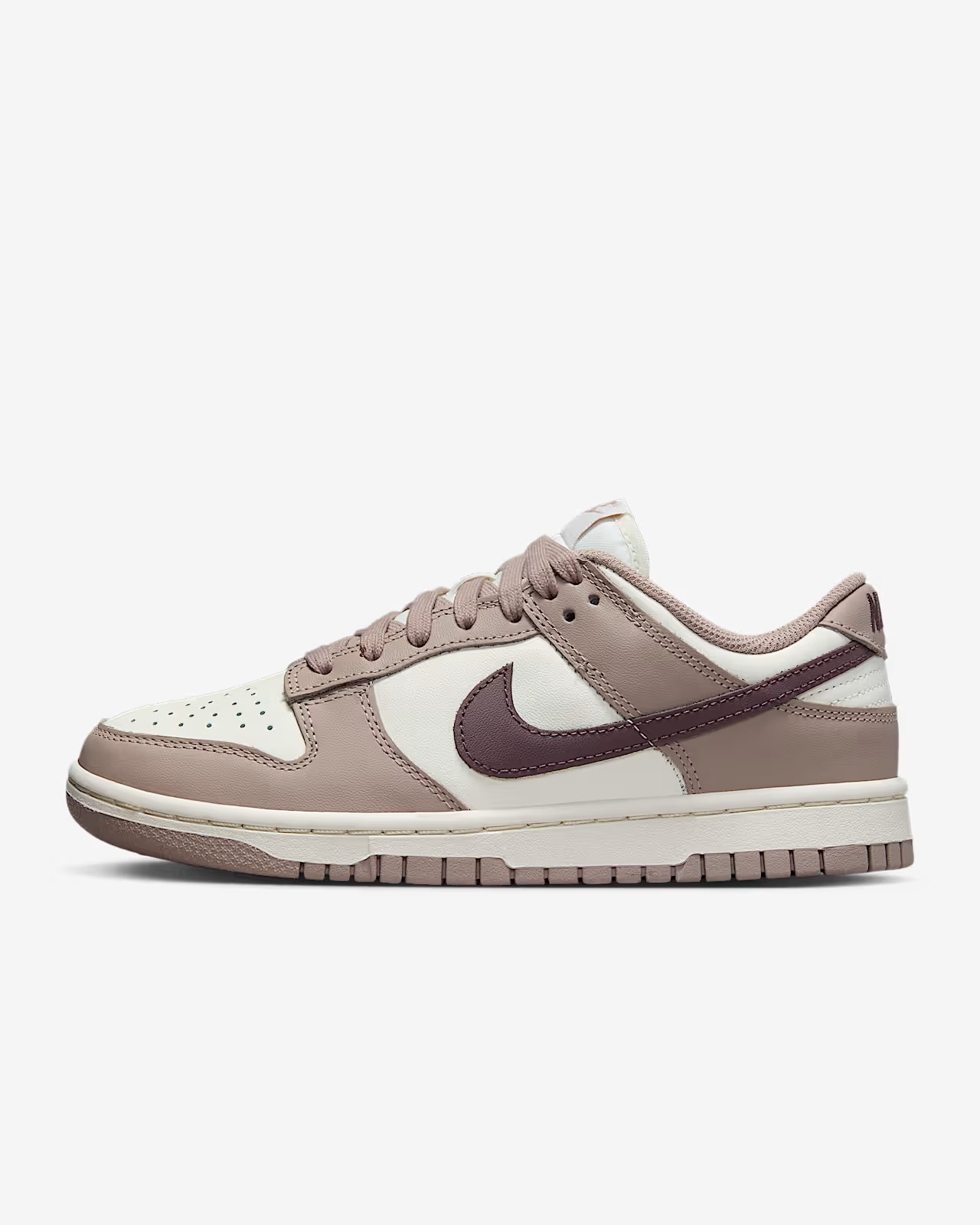 Nike Dunk Low Women's Shoes. Nike UK | Nike (UK)
