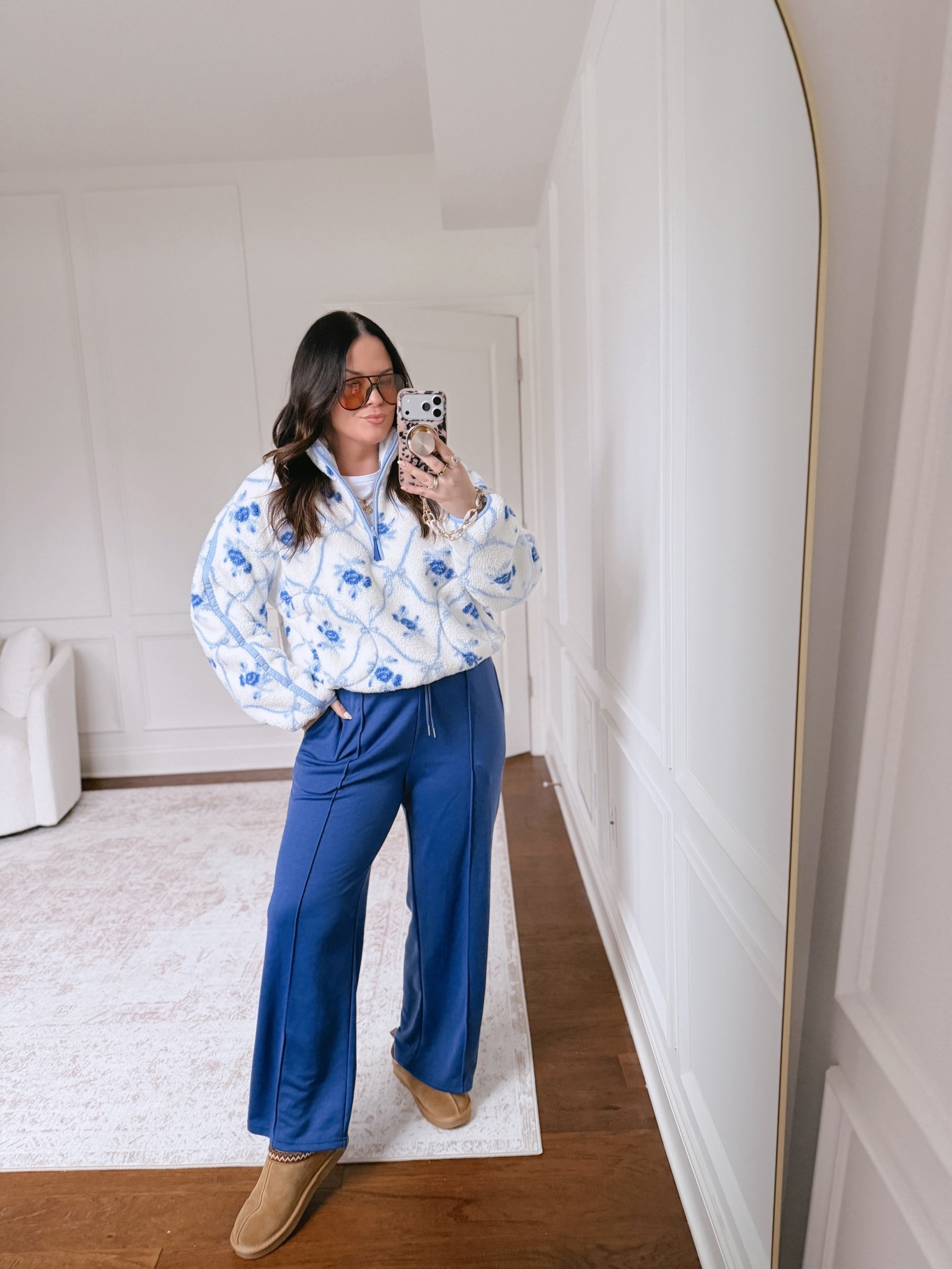 Cozy winter OOTD.. obsessed with this under $30 fleece.. 

#LTKFindsUnder50 #LTKMidsize #LTKootd