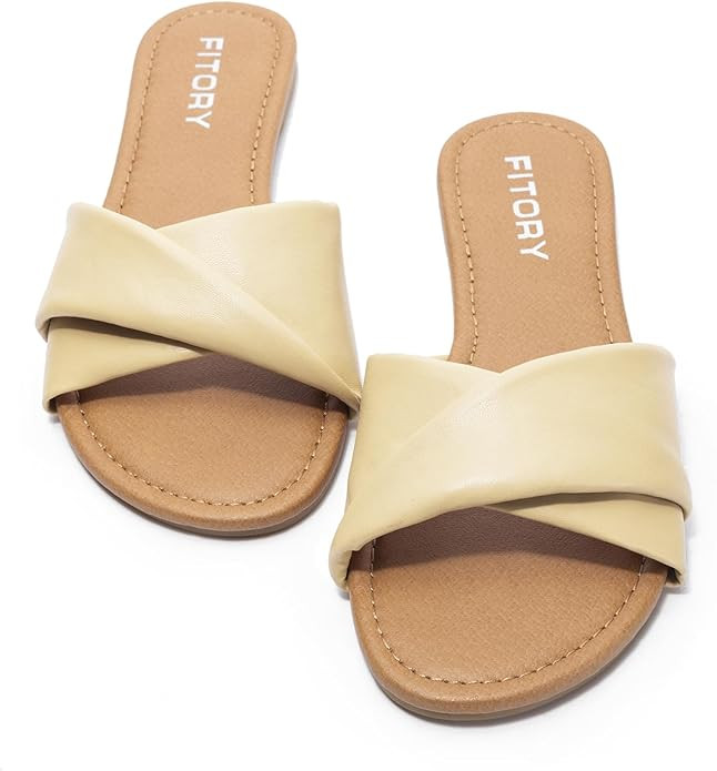 FITORY Women's Flat Sandals Fashion Slides With Soft Leather Slippers for Summer Size 6-11 | Amazon (US)