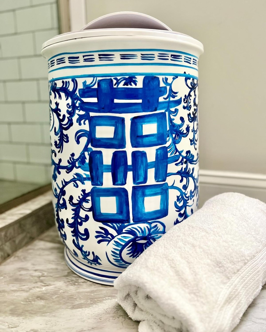 Need a housewarming gift? This towel warmer is the best! Plus, it adds some interest to your bathroom. 

#LTKHome