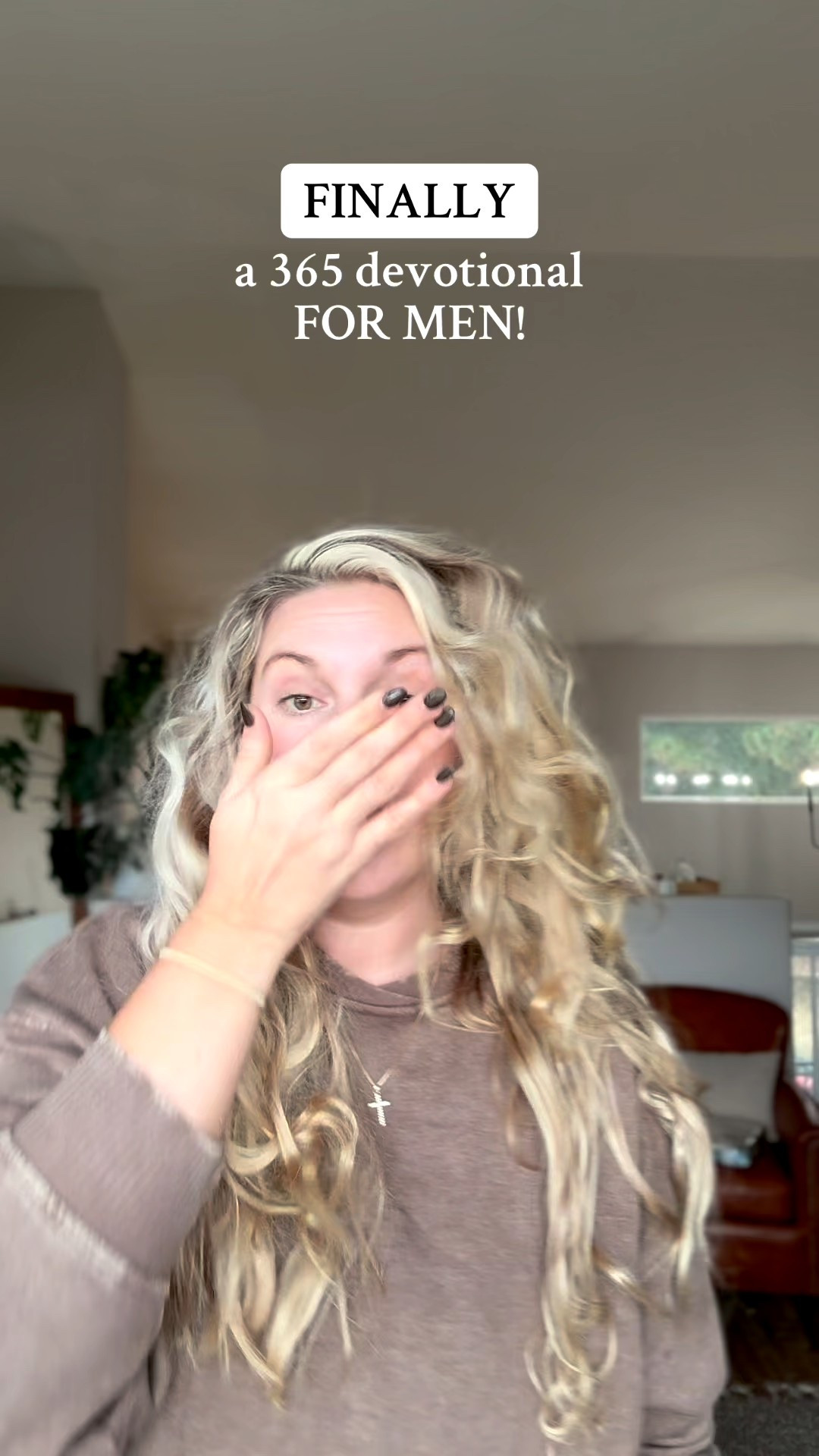 Start your mornings with purpose 🙌 This Jesus First for Men devotional is your daily reminder to put faith before everything else. 365 days of wisdom, Scripture, and strength to lead with courage and live with grace. Perfect for quiet time, gifting, or your nightstand routine.


#LTKdayinmylife #LTKHoliday #LTKGiftGuide