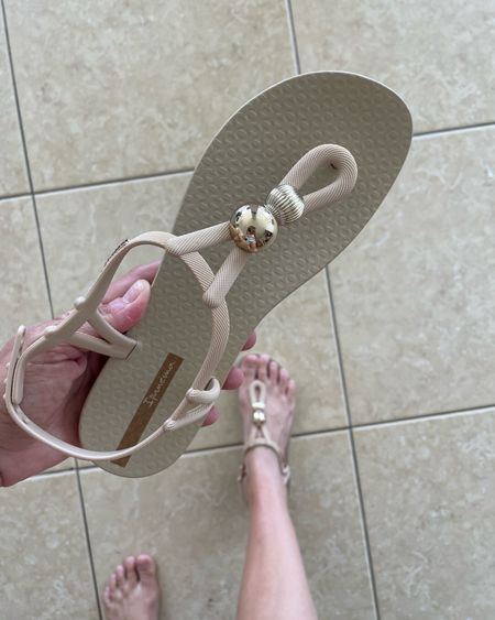 Sandals, beach sandals, pool sandals, summer sandals, shoes 

#LTKFindsUnder50 #LTKSaleAlert #LTKShoeCrush