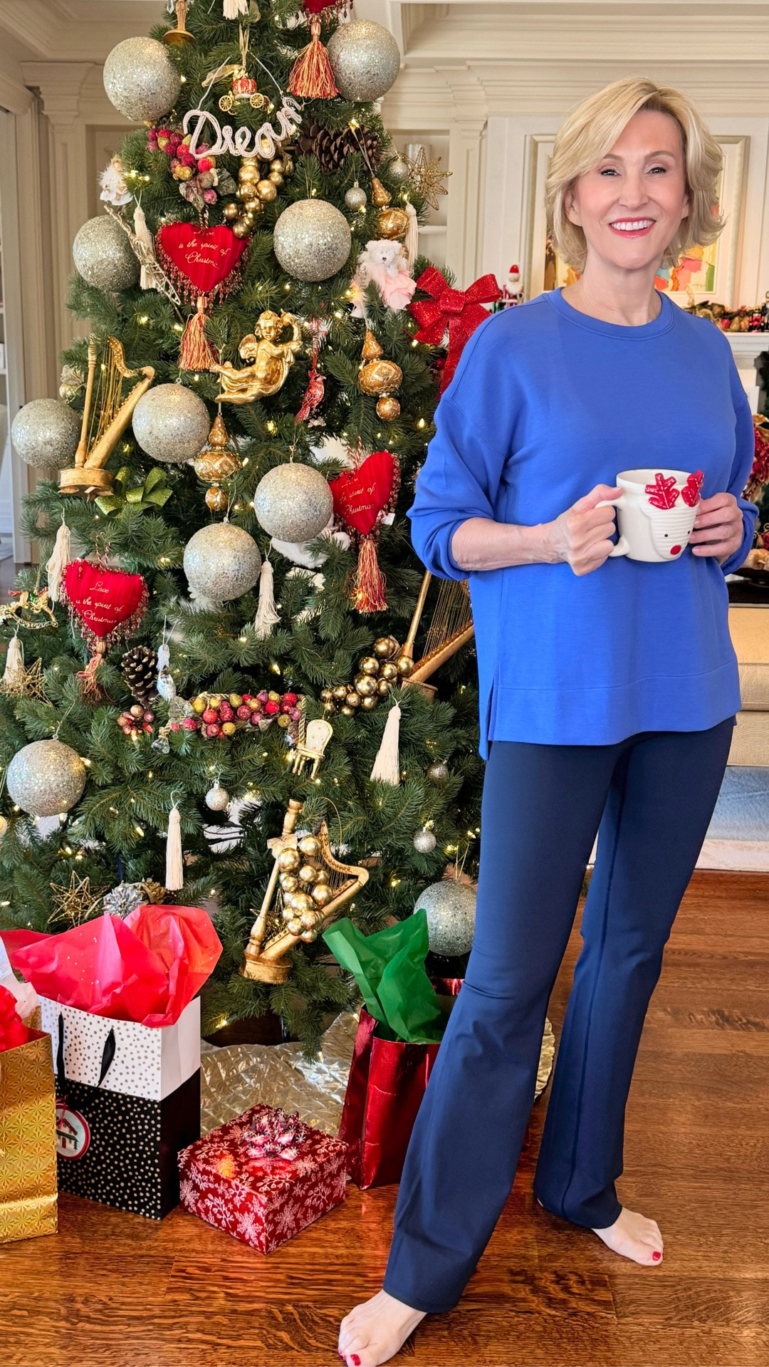 Feeling effortlessly polished in my Spanx blue tunic and navy flares 💙✨ The kind of outfit that moves with you, flatters every angle, and somehow makes me feel like I’ve got it all together…even on a Monday. Who else is loving pieces that actually work for real life?

#LTKootd #LTKSeasonal #LTKOver40