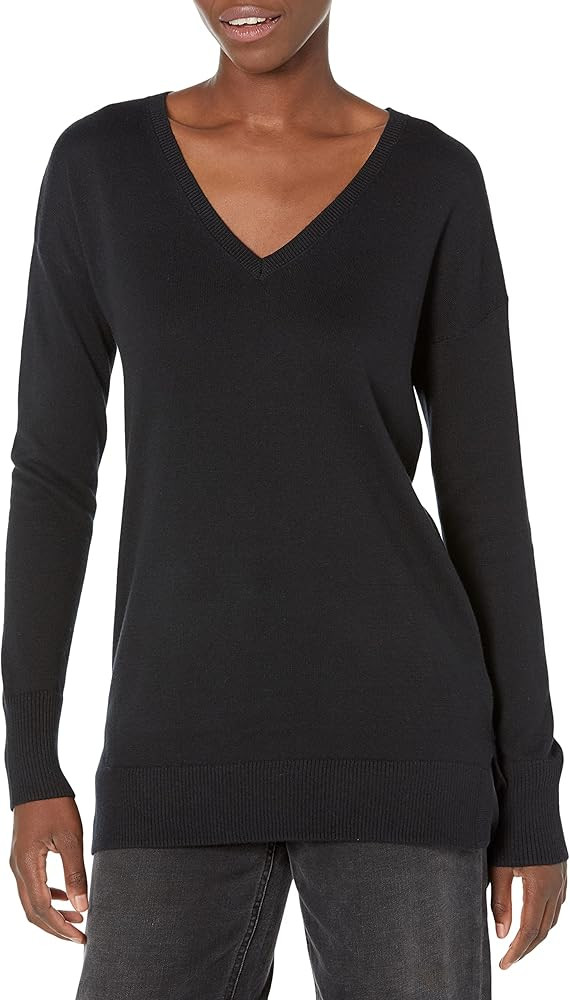 Amazon Essentials Women's Lightweight Long-Sleeve V-Neck Tunic Sweater (Available in Plus Size) | Amazon (US)