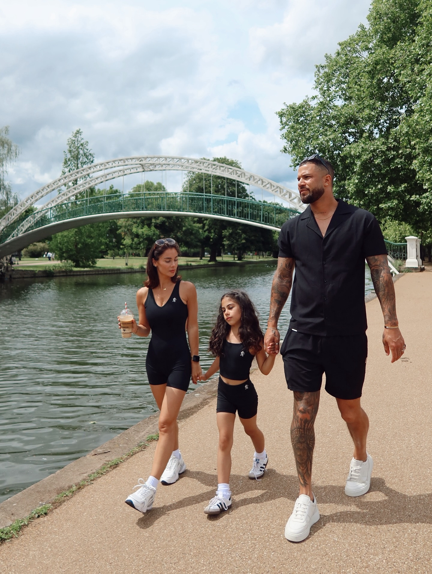 My mini me loving the matching vibe 🥹🖤 @gymkingwomen 
@gymking #gymkingwomen #gymking #family #matching ad