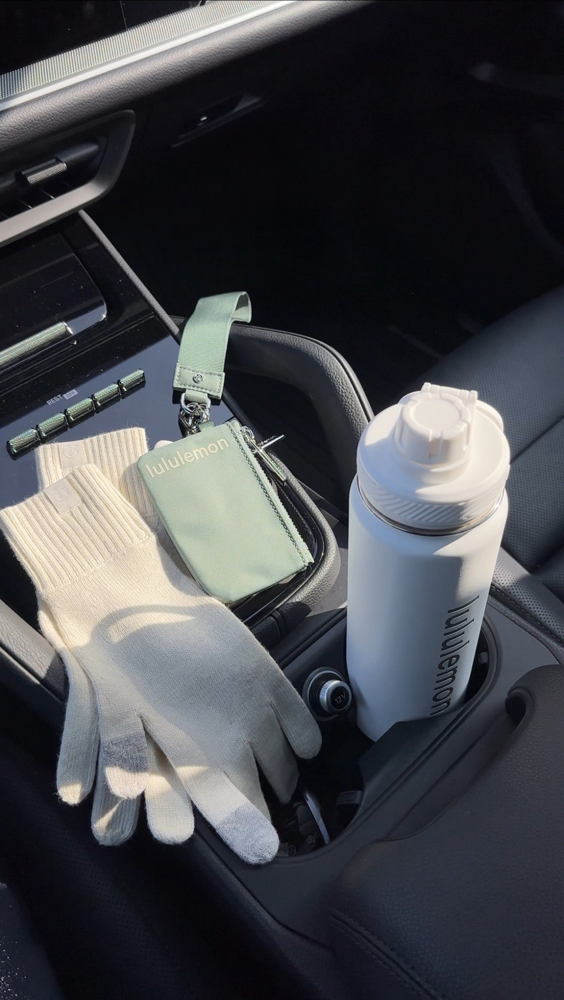 The recipe for the perfect walk @lululemon #lululemoncreator #AD

#LTKootd #LTKCyberWeek #LTKfitnessgoals