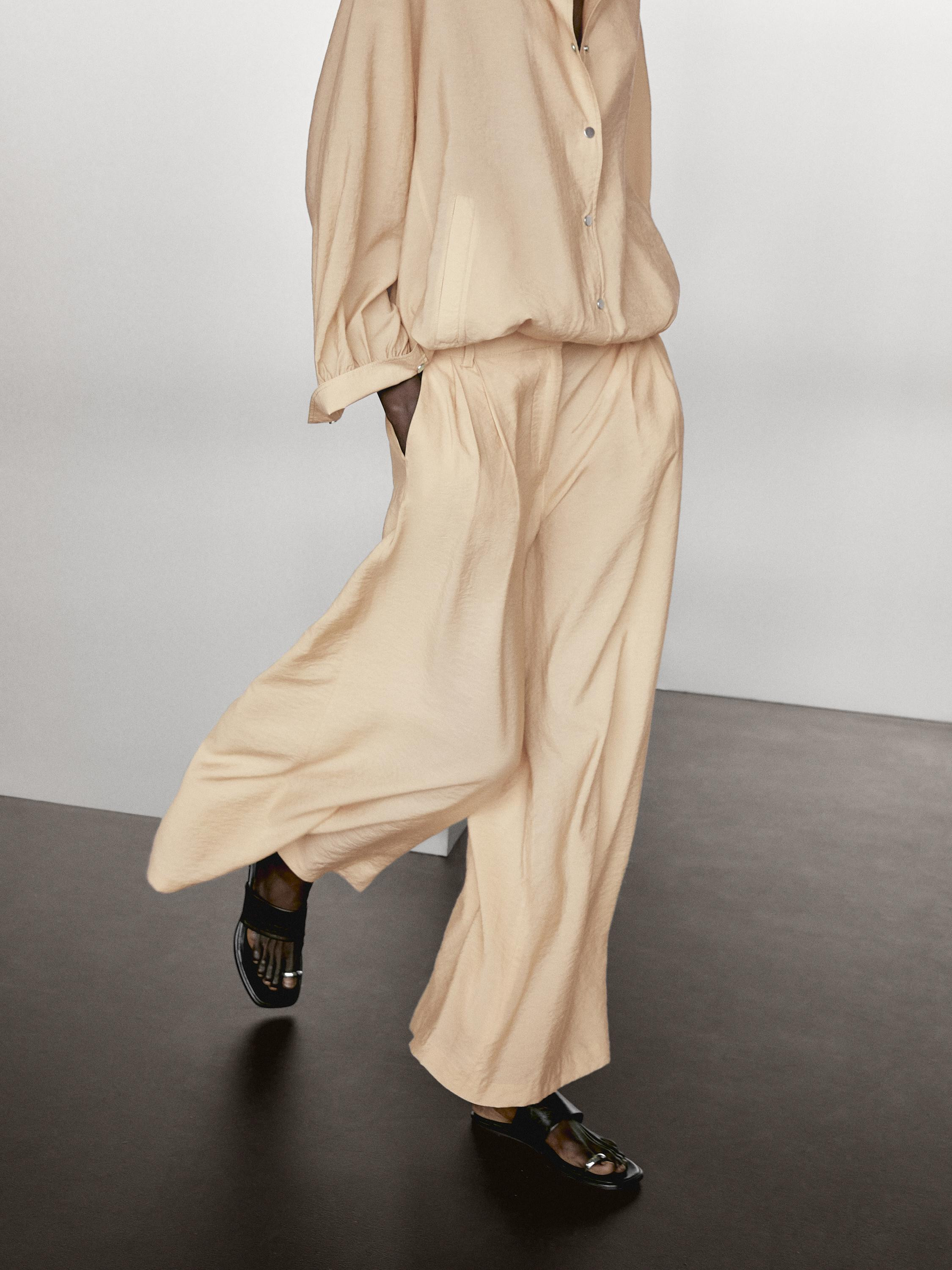 Darted palazzo trousers · Beige · Dressy | Massimo Dutti | Massimo Dutti US