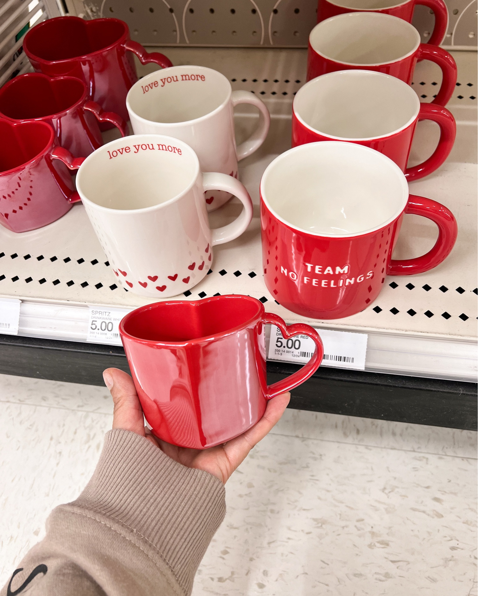 $5 Valentine’s Day mugs from Target 

#targetfinds #targethome #newattarget #targetarrivals 

#LTKHome #LTKSeasonal