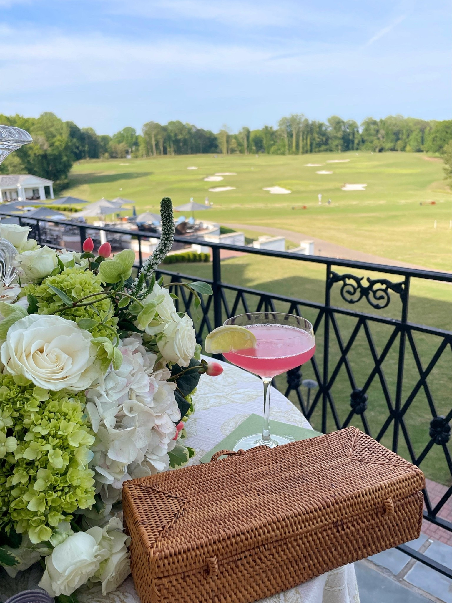 Lisi Lerch Colette Clutch - my go to (and most complimented!) wedding clutch 🤍💍

#LTKWedding #LTKU #LTKootd