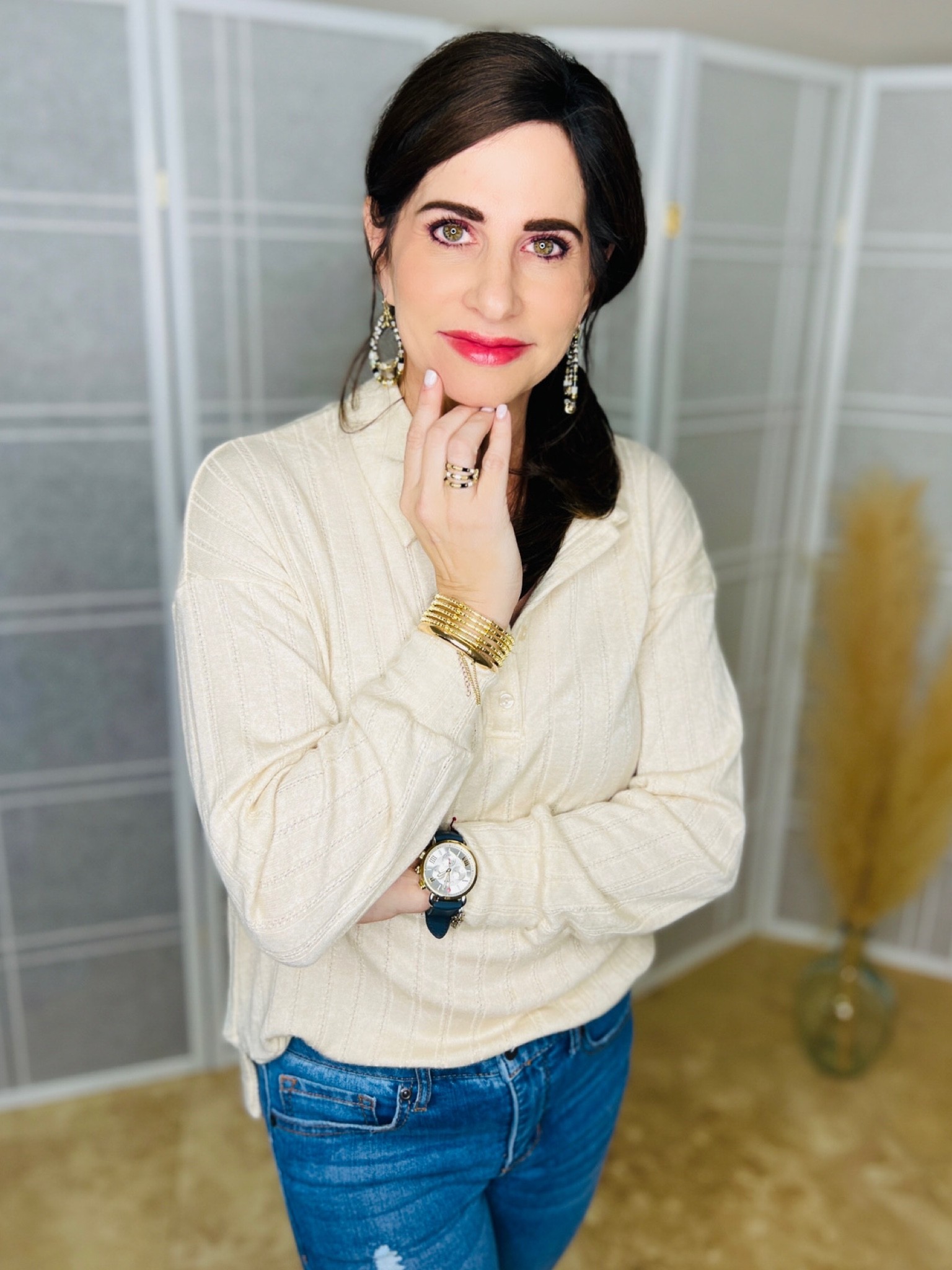 Top xxs
Jewelry Kendra Scott
The jewelry makes a great gift . 

#LTKHoliday #LTKCyberweek #LTKSeasonal