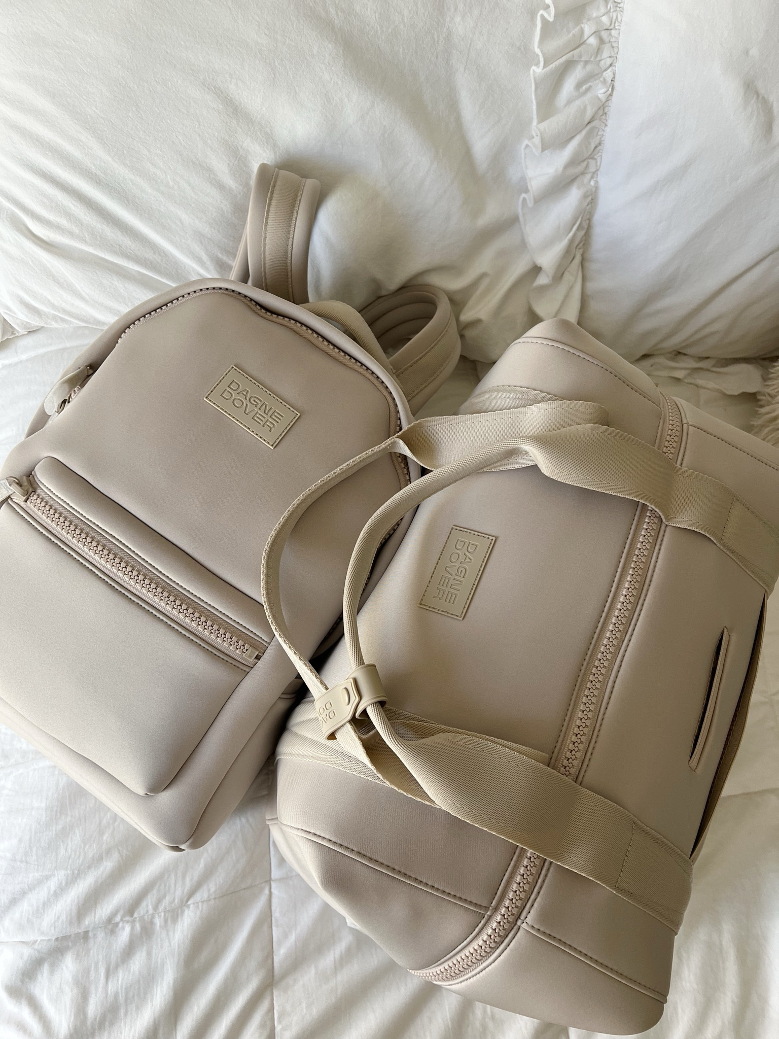 best travel brand for a weekend trip ✈️

#LTKworkwear #LTKActive #LTKtravel