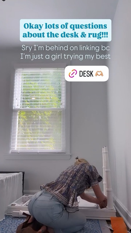 Okay lots of questions about the desk & rug!!! Sry I’m behind on linking bc I’m just a girl trying my best