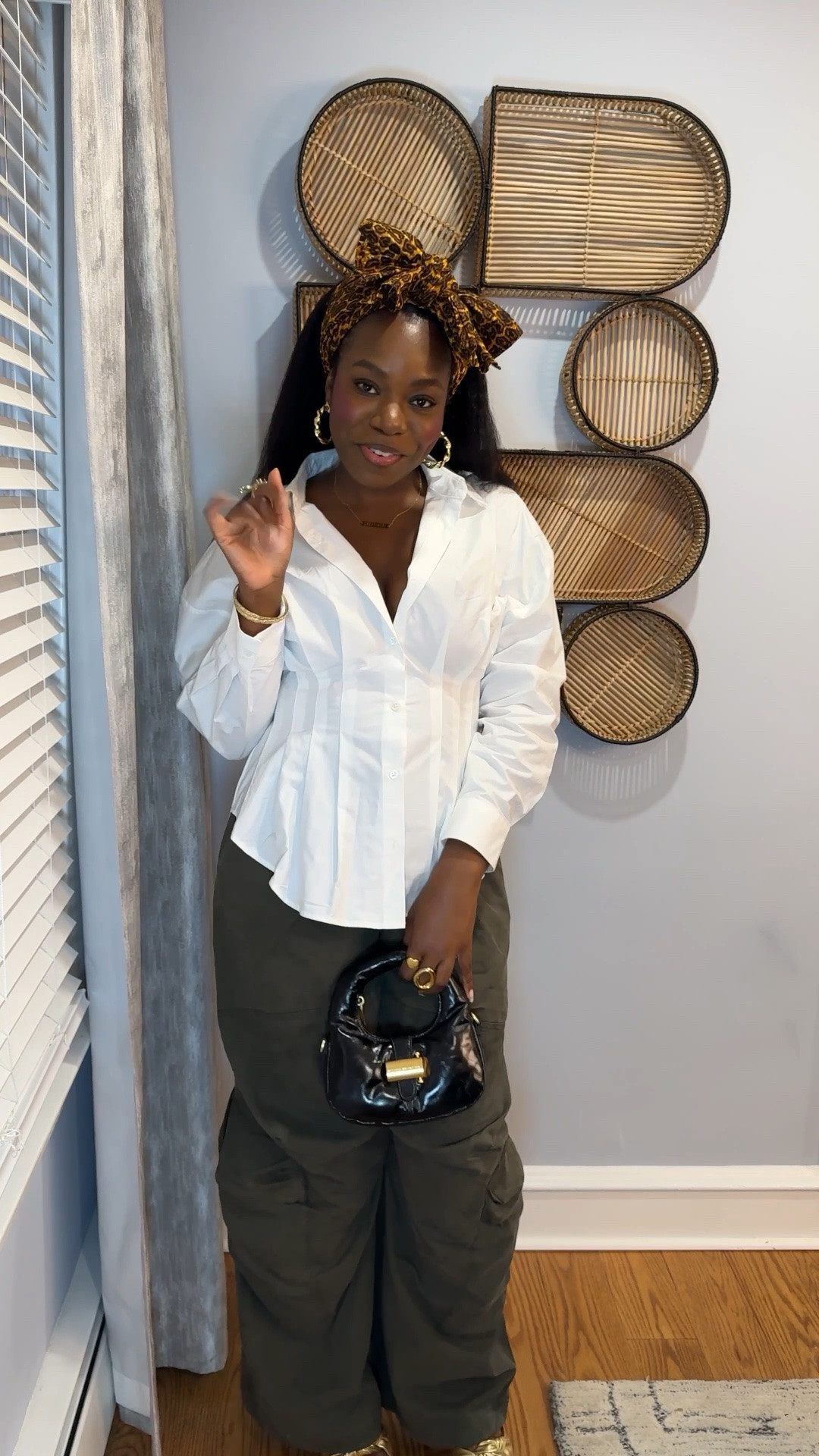 Stepping out in gifted spring pieces from Urban Revivo and I’m genuinely obsessed with this fit.

The nipped waist detail gives such a flattering, snatched silhouette, and these wide-leg pants are the perfect elevated staple.

I’m wearing a size XL in the shirt and L in the pants. 

Use promo code URLTKSS26 to save on your order. 

#Sponsored #LTKStyleTip #SpringStyle #Sponsored #ElevatedStyle

#LTKootd #LTKSeasonal #LTKSaleAlert