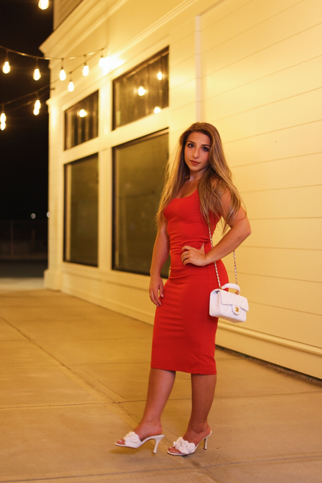 Classic body con dress inspired by one of Kendall Kenner’s looks 

#LTKshoecrush #LTKSeasonal #LTKsalealert