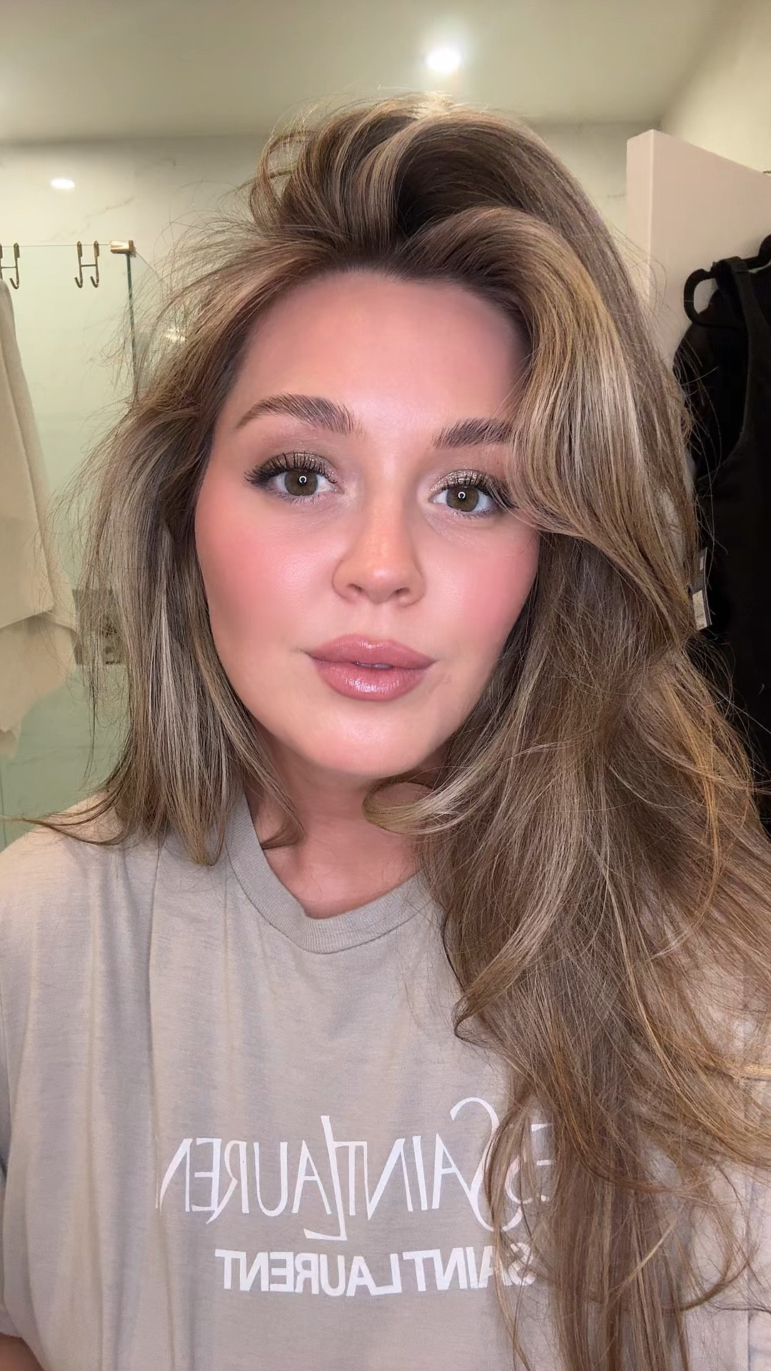 Shimmer Breakdown:
68S is the shade all over my lid
32S is the purpley shimmer 
67S is the last color I swatch! 

Glam makeup favorite products 