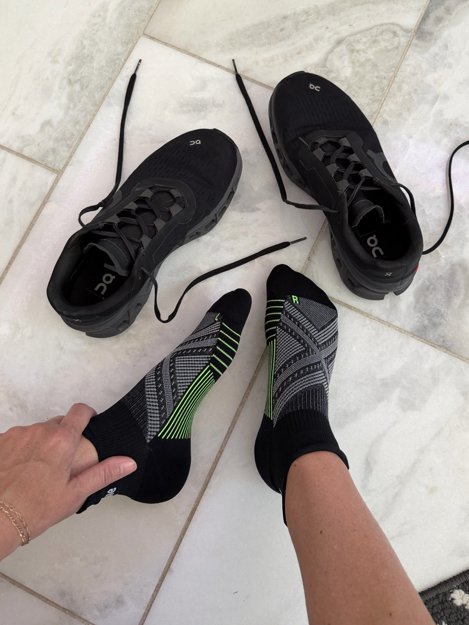 Found the absolute best arch support socks from @forme! These have been a game changer for my day to day activities and working out/lifting weights. They make amazing sports bras too!  Linked my on cloud sneakers too!

#LTKfitnessgoals #LTKmorningroutine #LTKActive